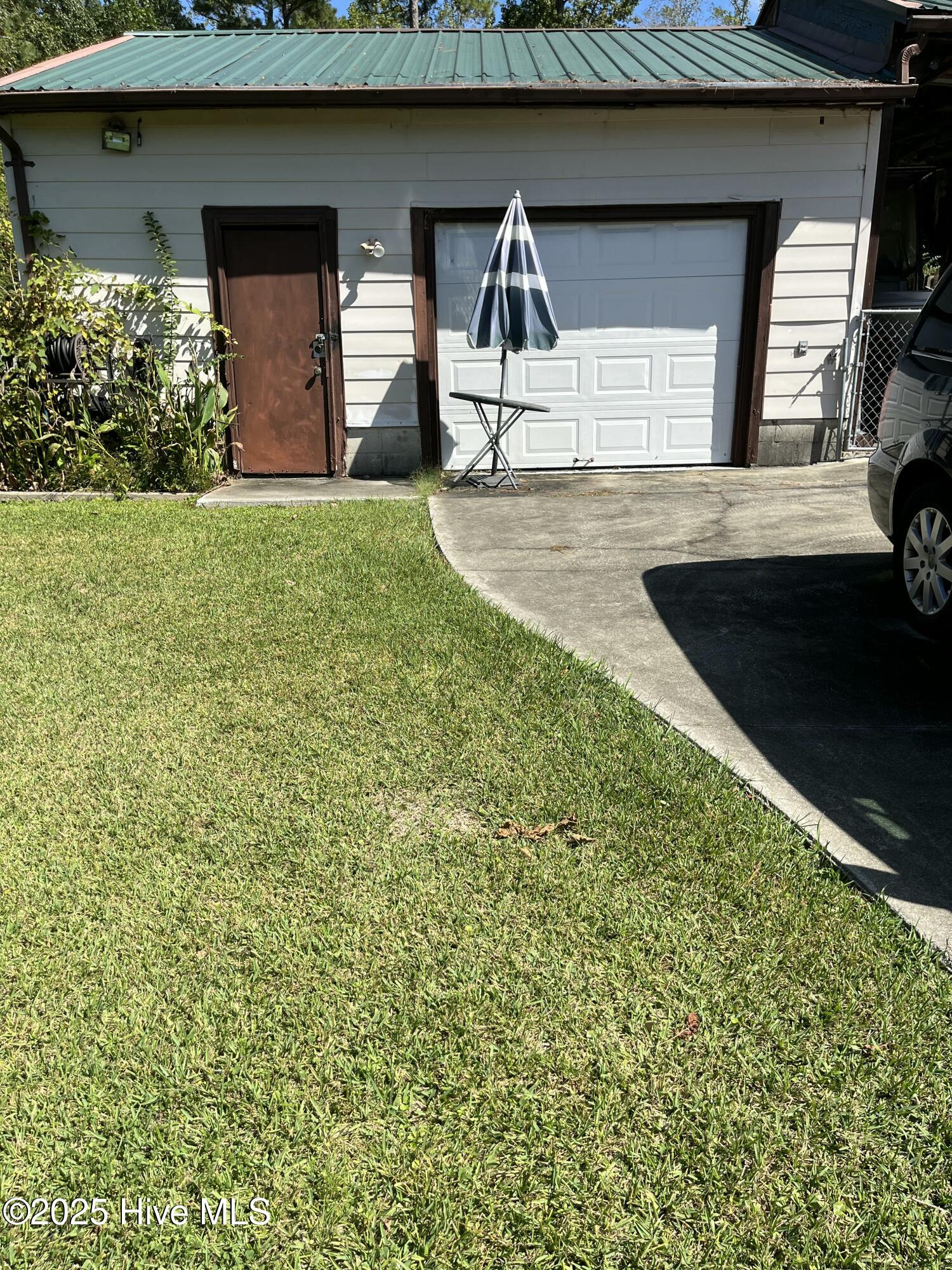 102 Fairway Road Property Photo 2