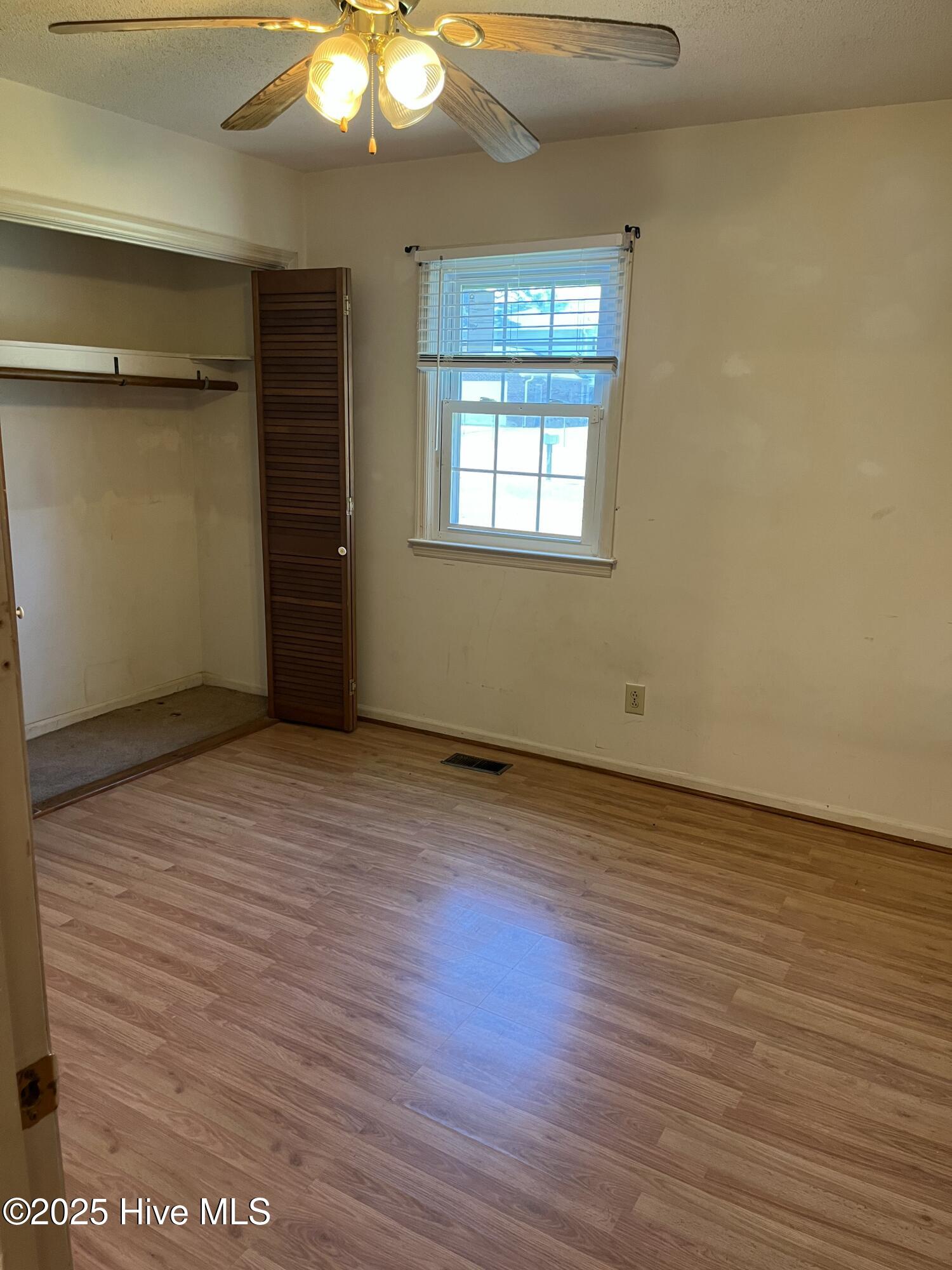 102 Fairway Road Property Photo 16
