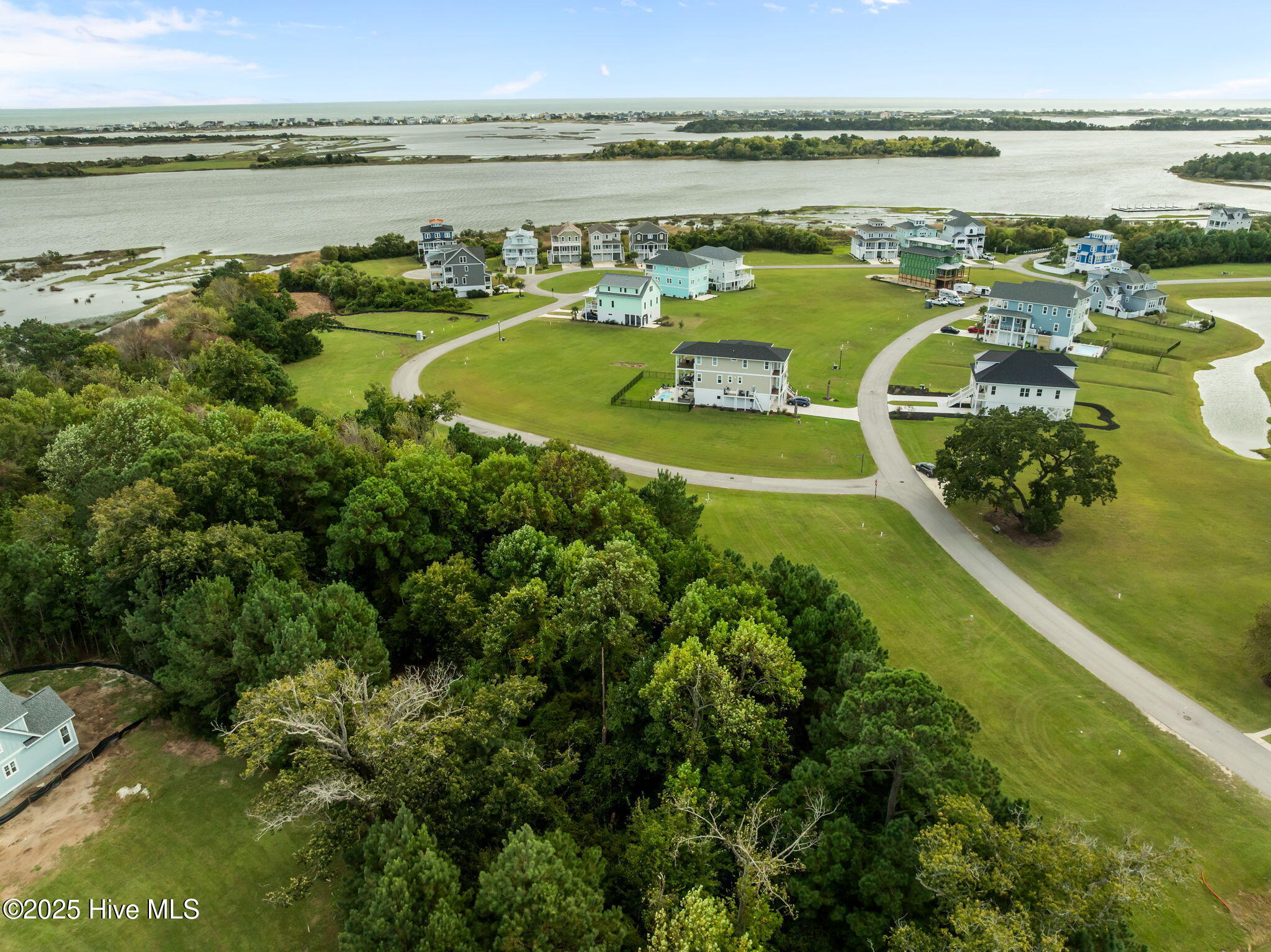 201 Marshside Landing Property Photo 6