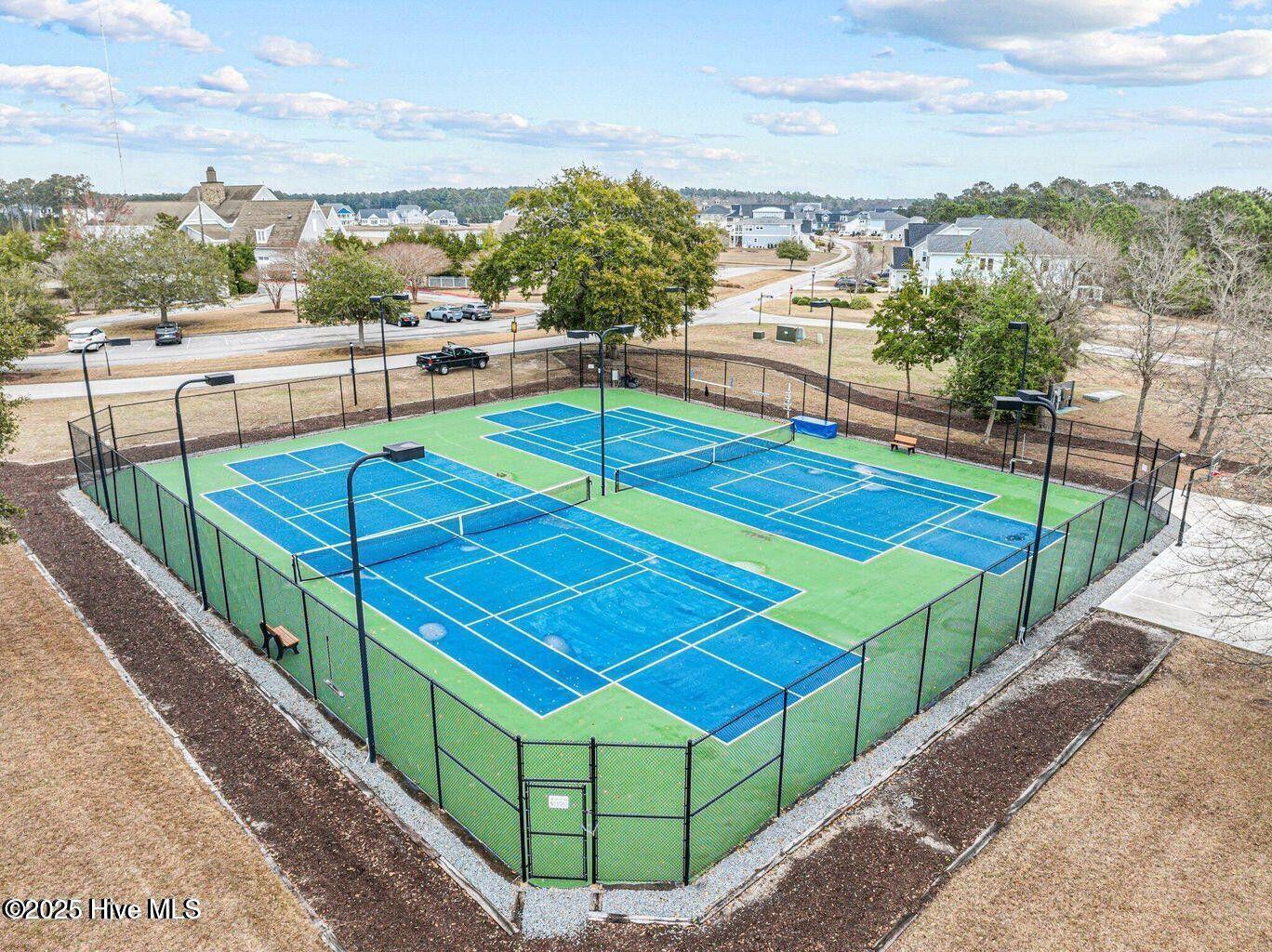 201 Marshside Landing Property Photo 45