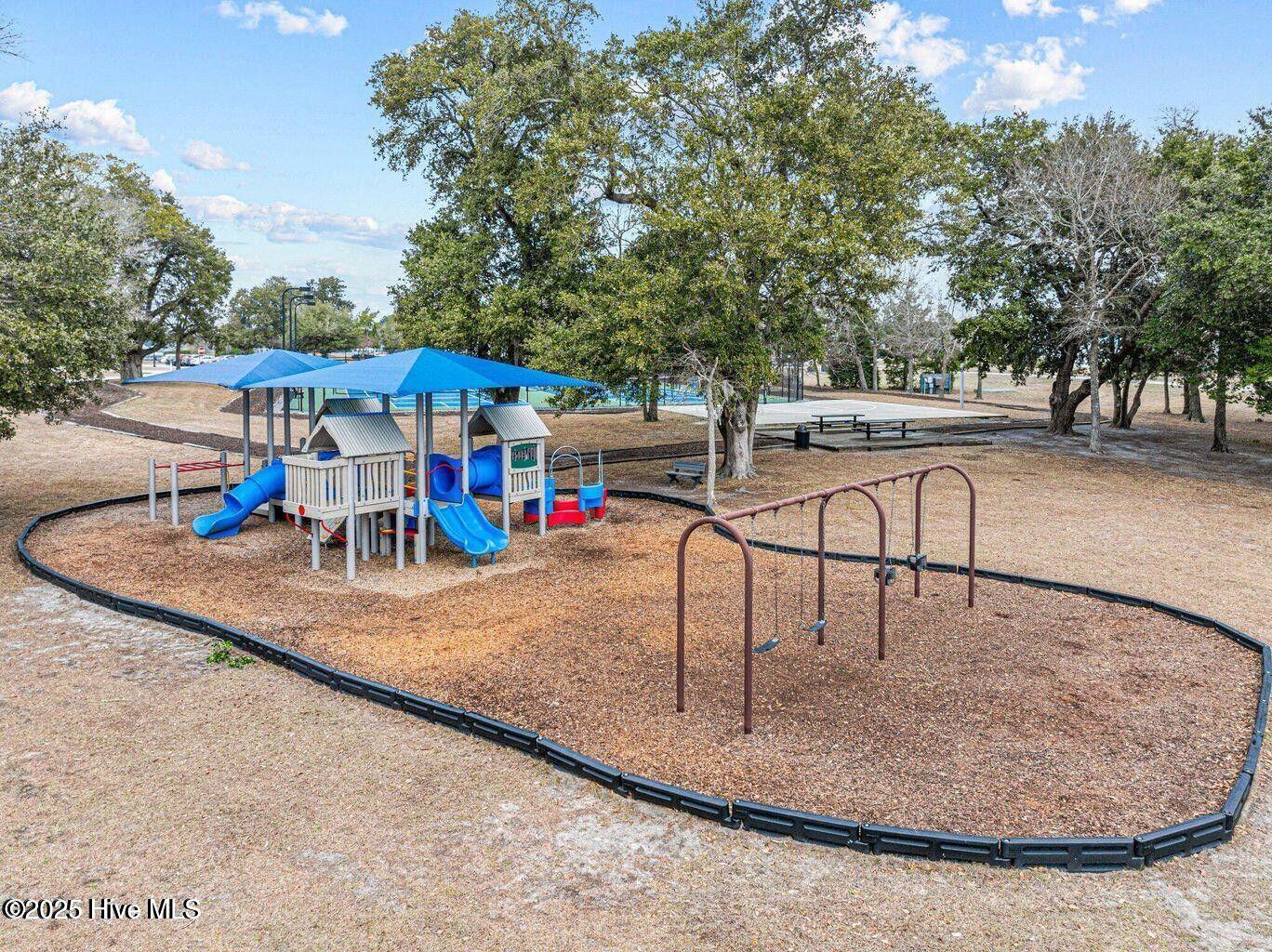 201 Marshside Landing Property Photo 46