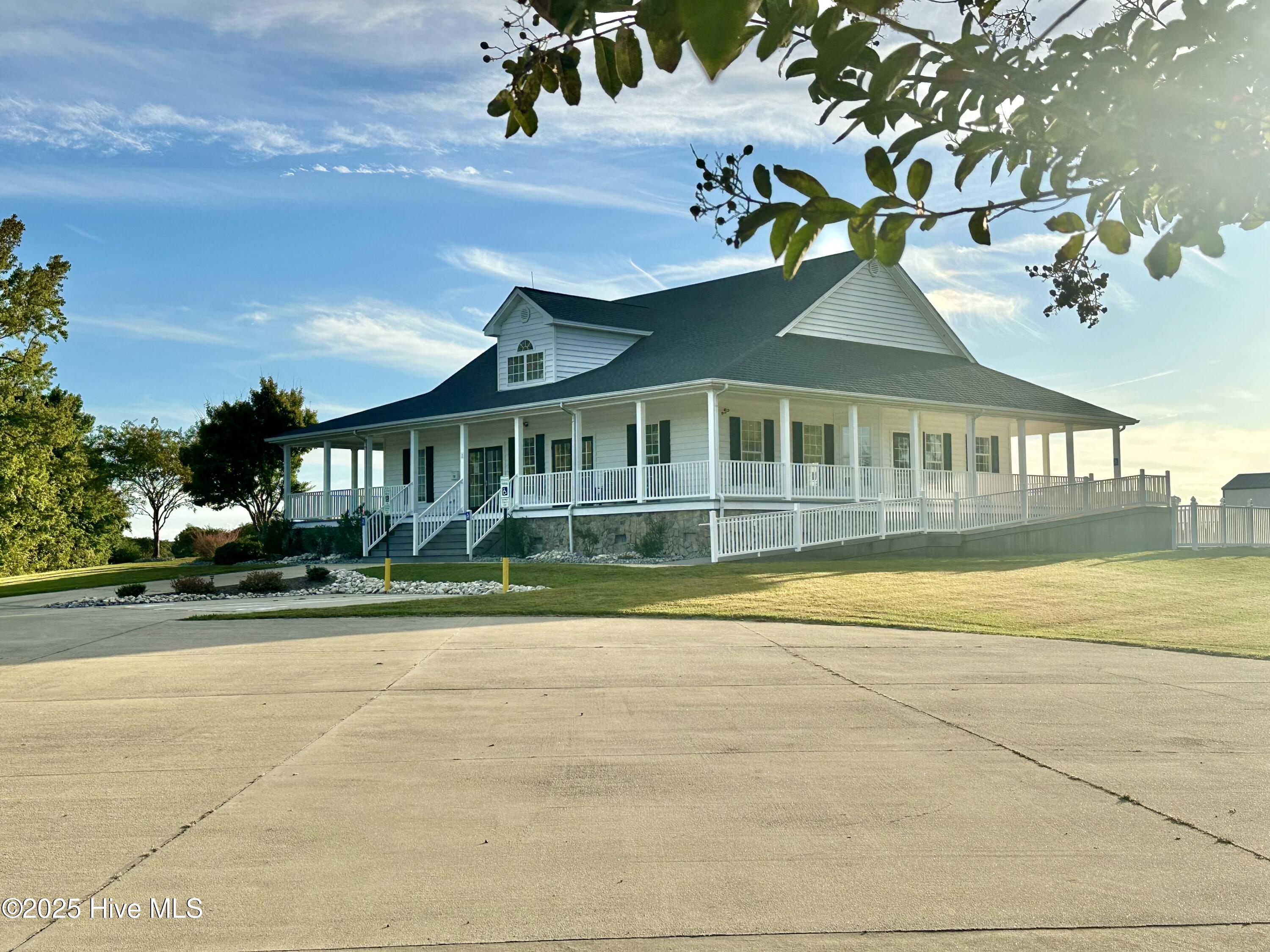 189 Bald Eagle Pointe Drive Property Photo 13