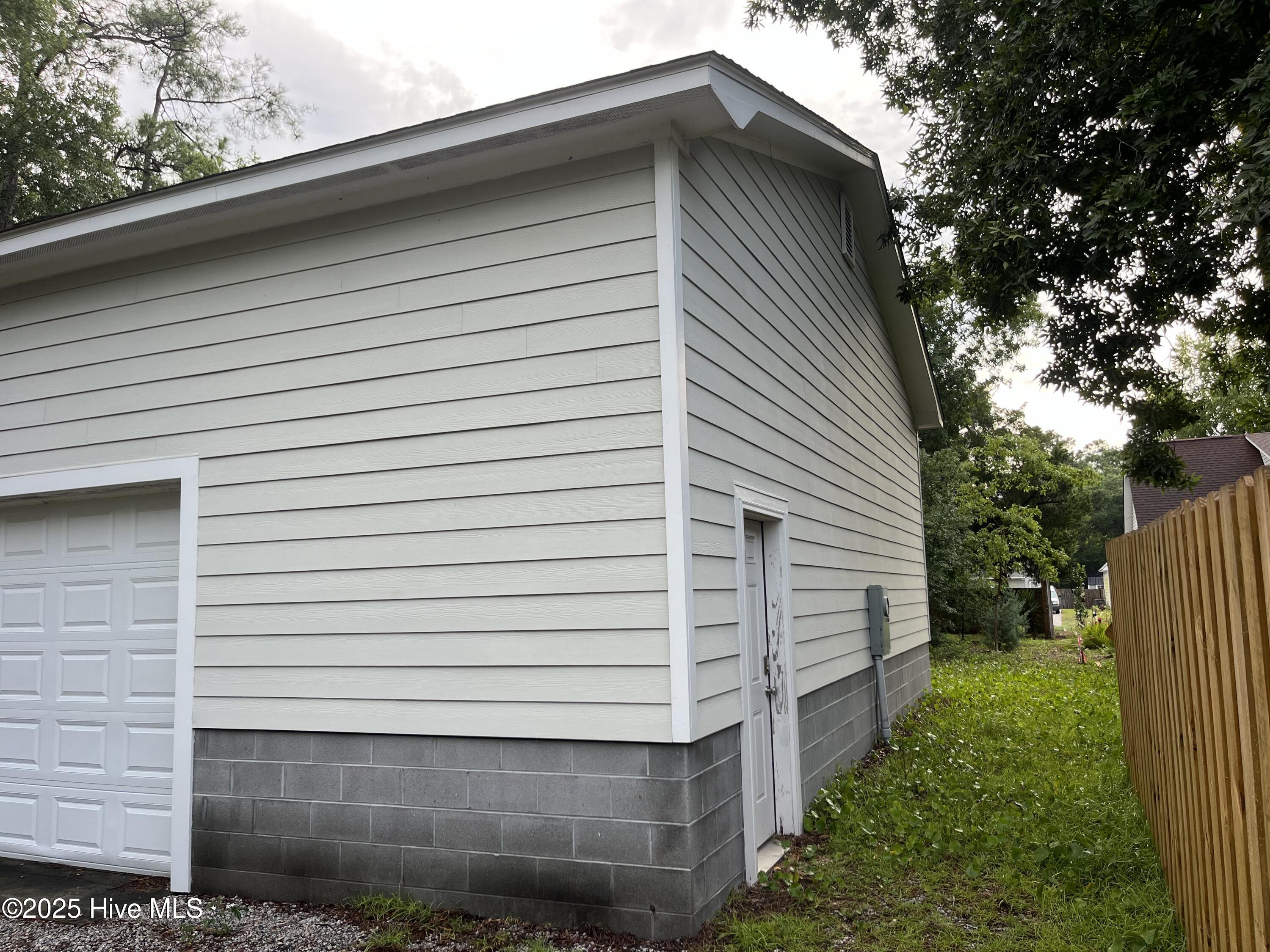 132 Nw 18th Street Property Photo 2