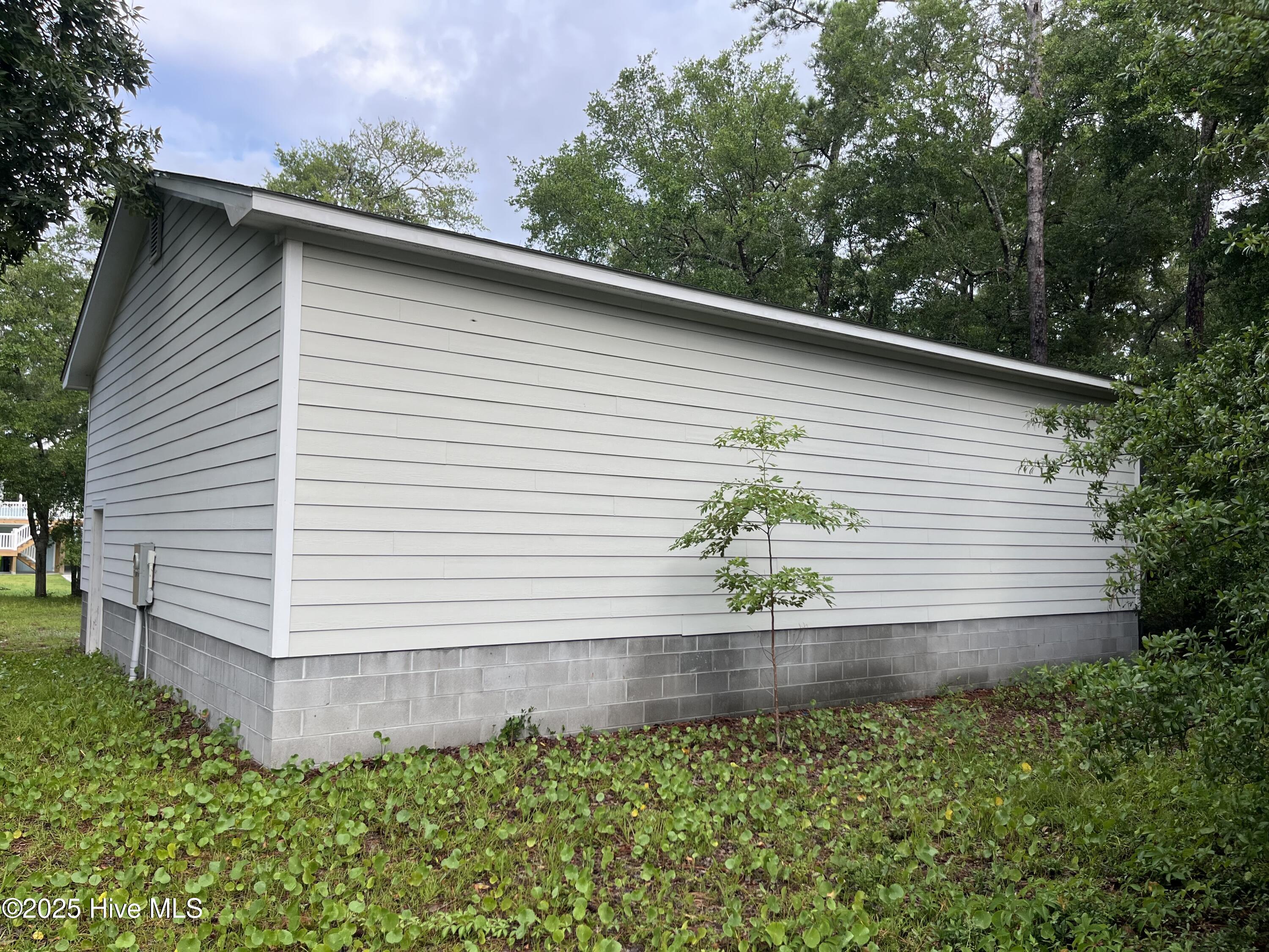 132 Nw 18th Street Property Photo 3