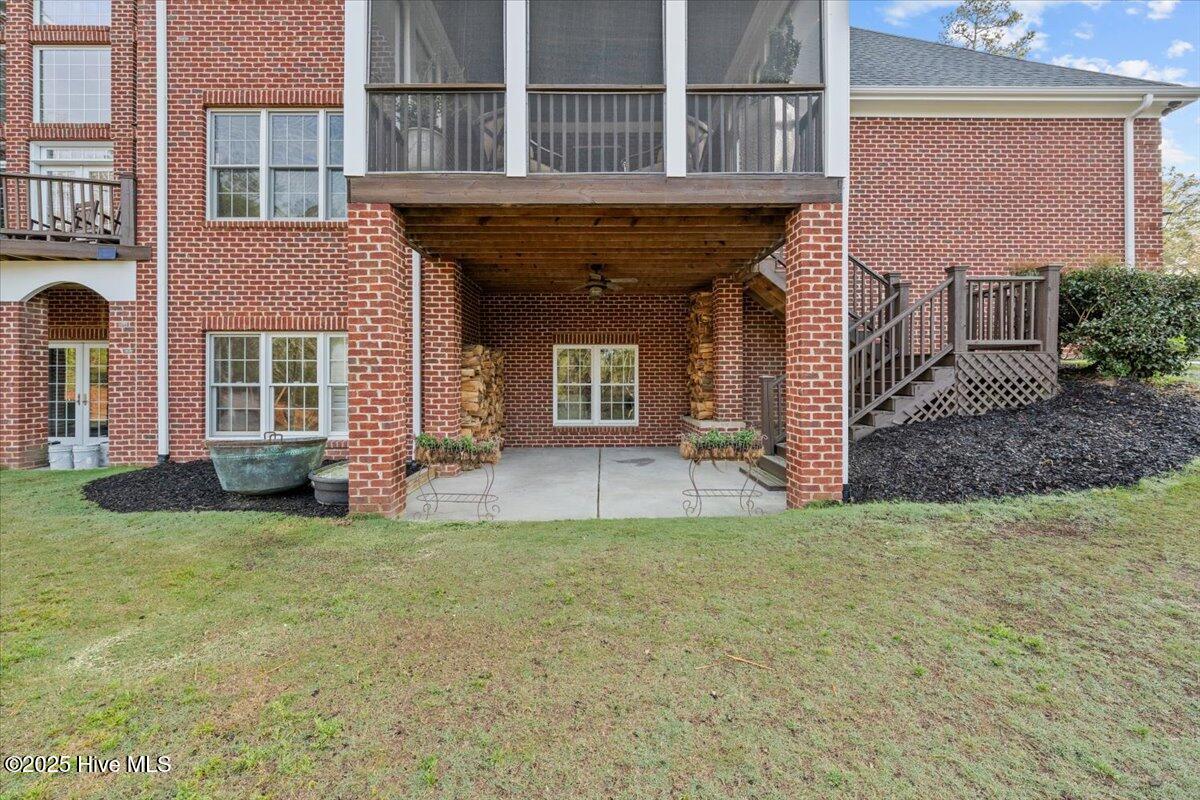 549 Grande Pines Vista Property Photo 21