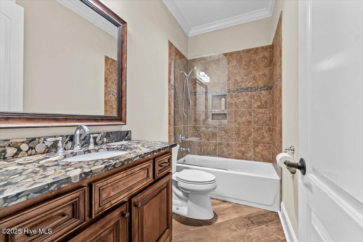 549 Grande Pines Vista Property Photo 76