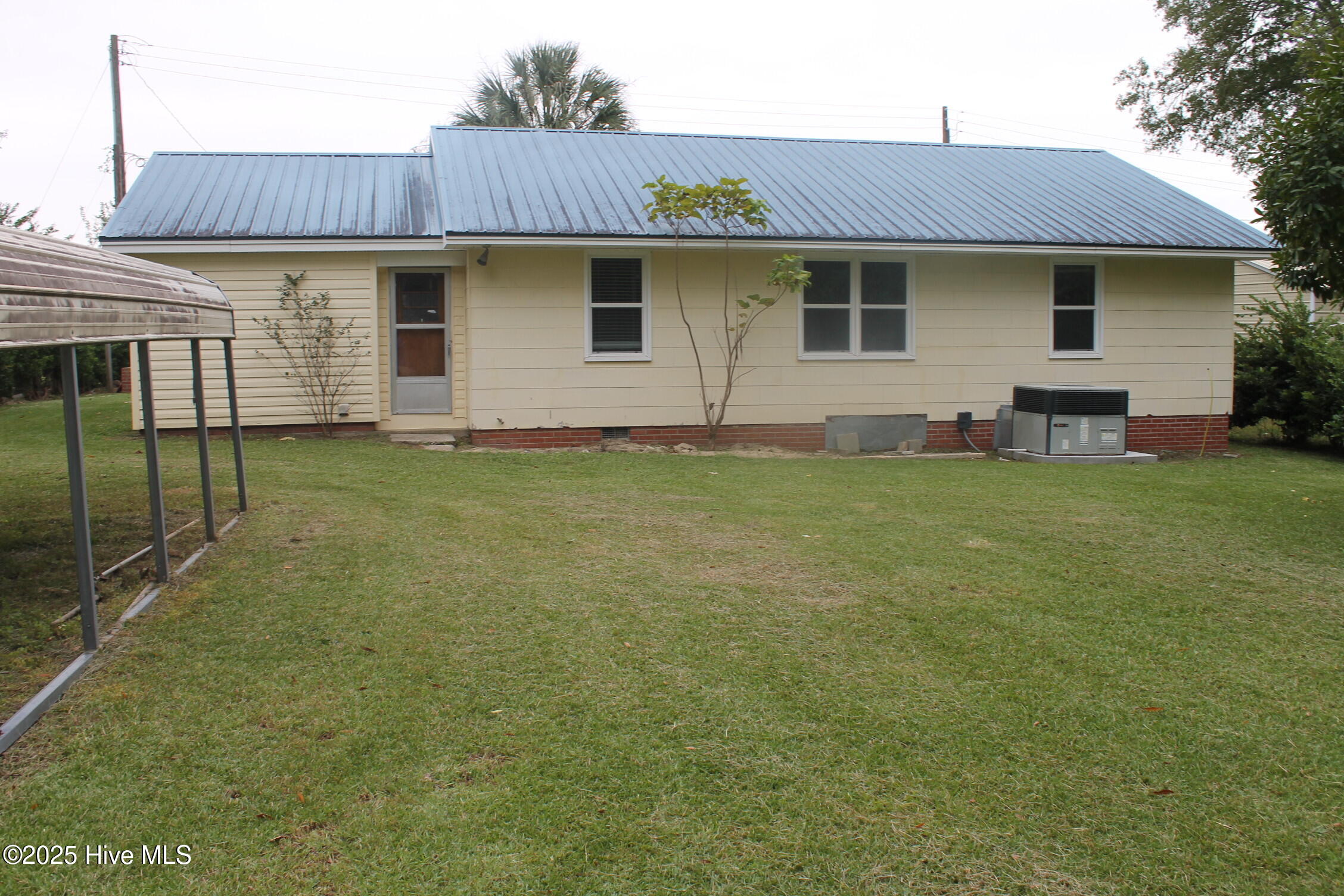 1312 Sunny Side Street Property Photo 5