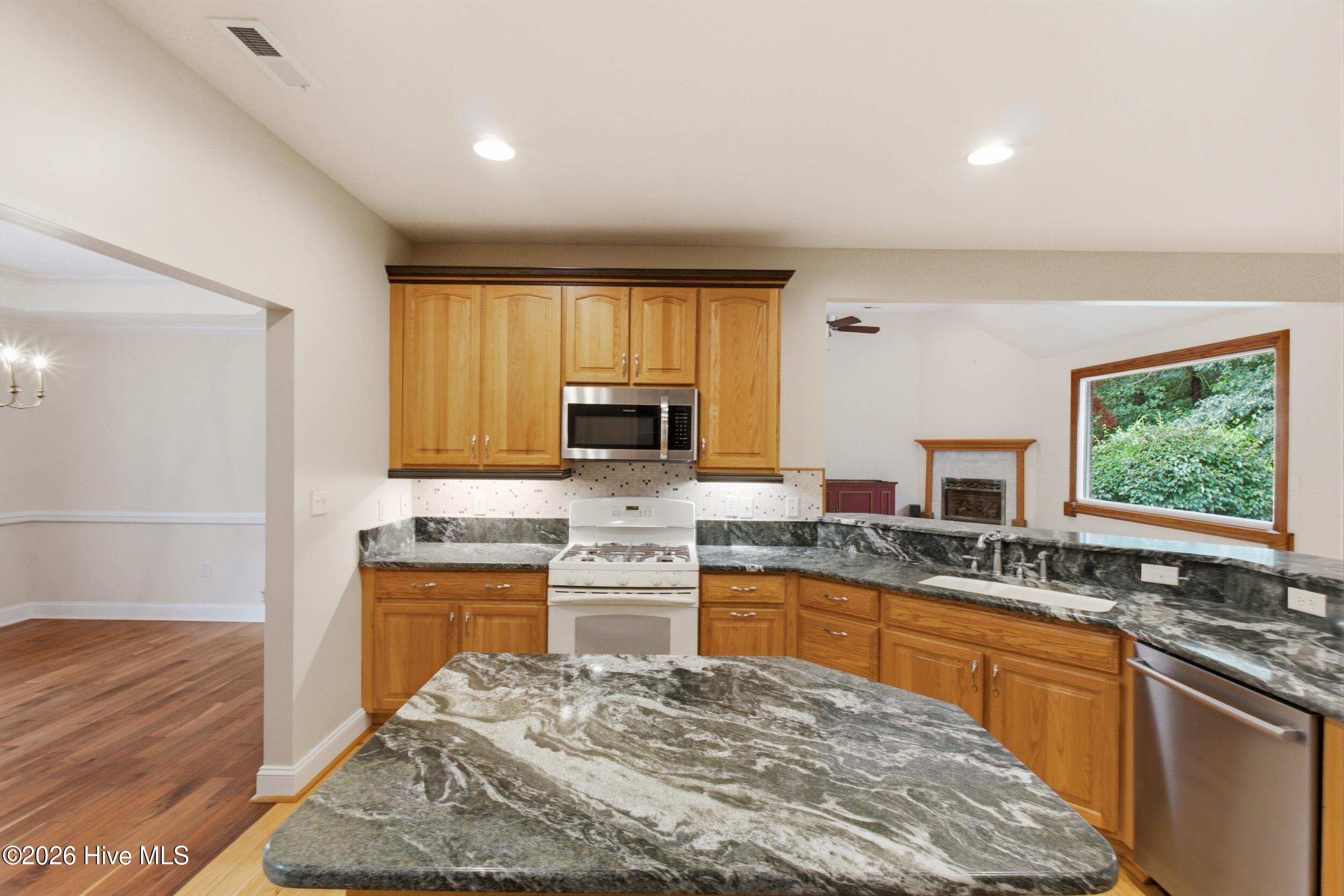 145 Meherrin River Drive Property Photo 18