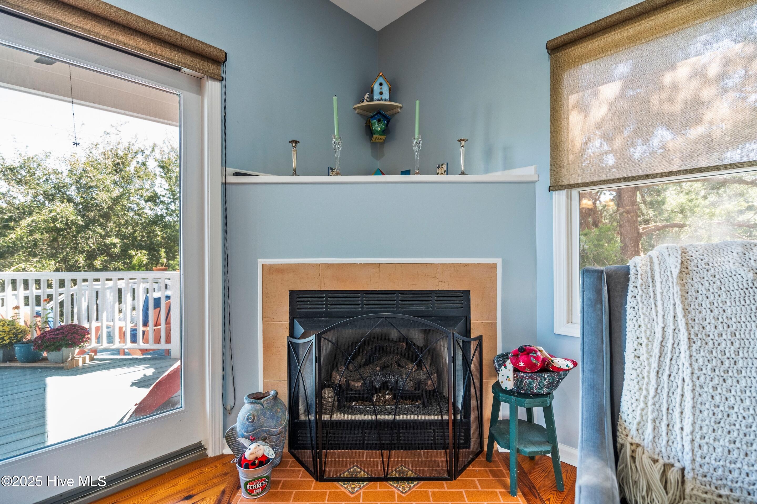 642 S Fourth Avenue Property Photo 7