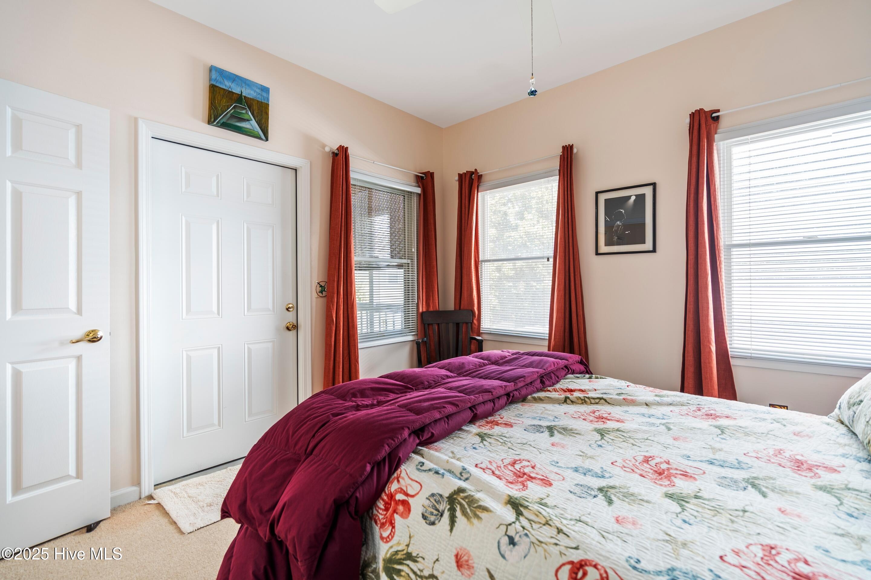 642 S Fourth Avenue Property Photo 23