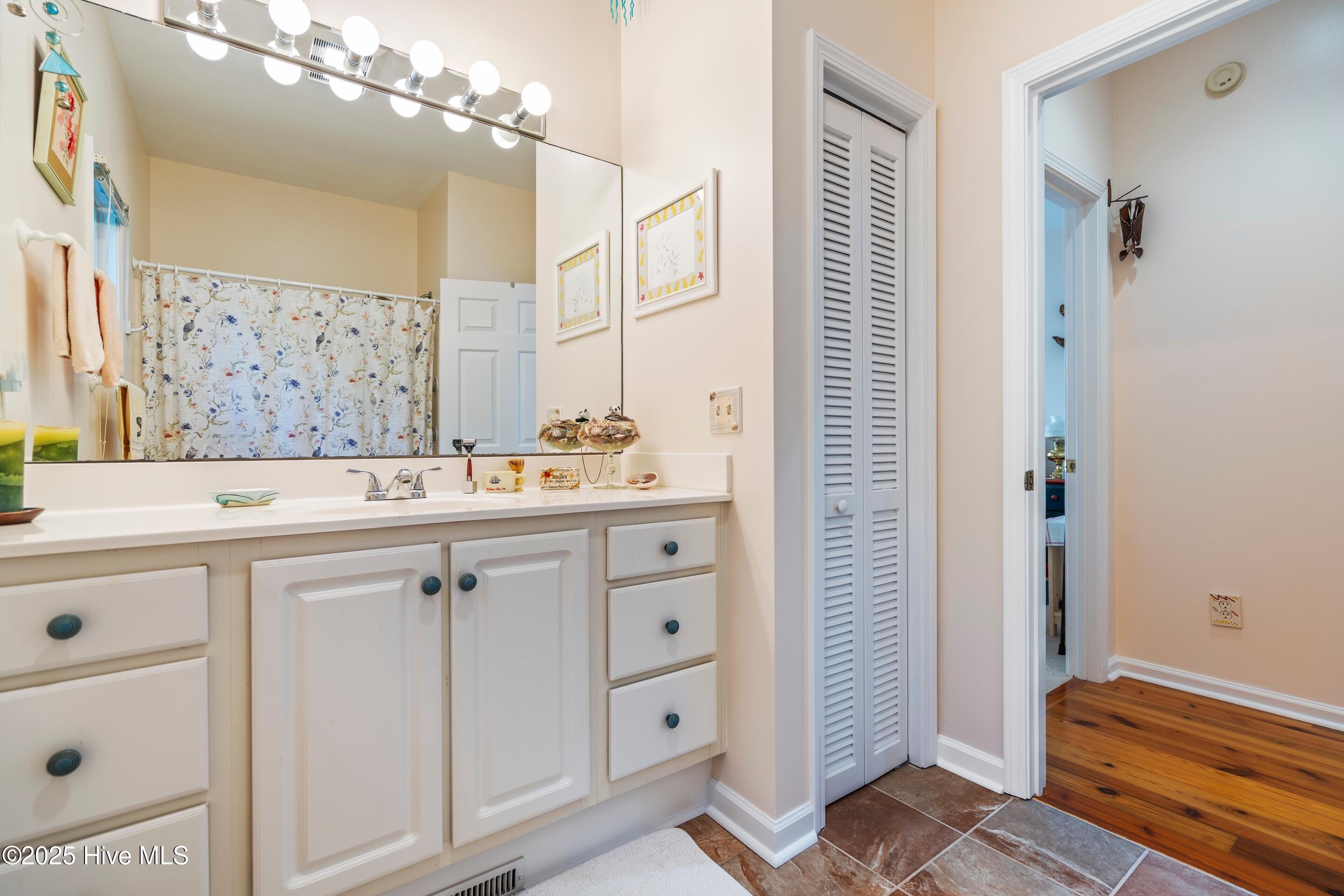 642 S Fourth Avenue Property Photo 26