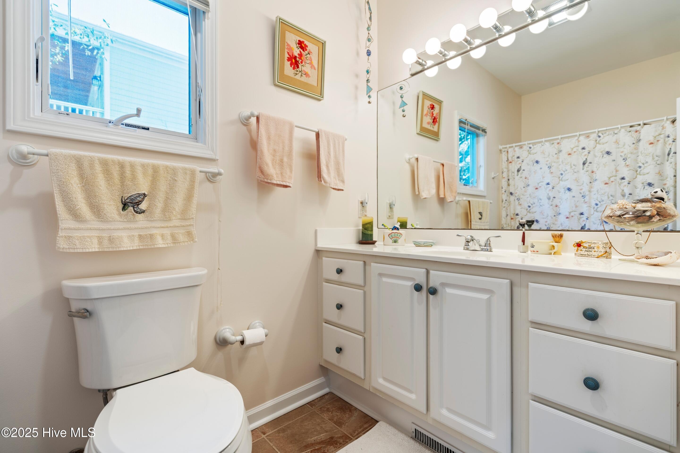 642 S Fourth Avenue Property Photo 27