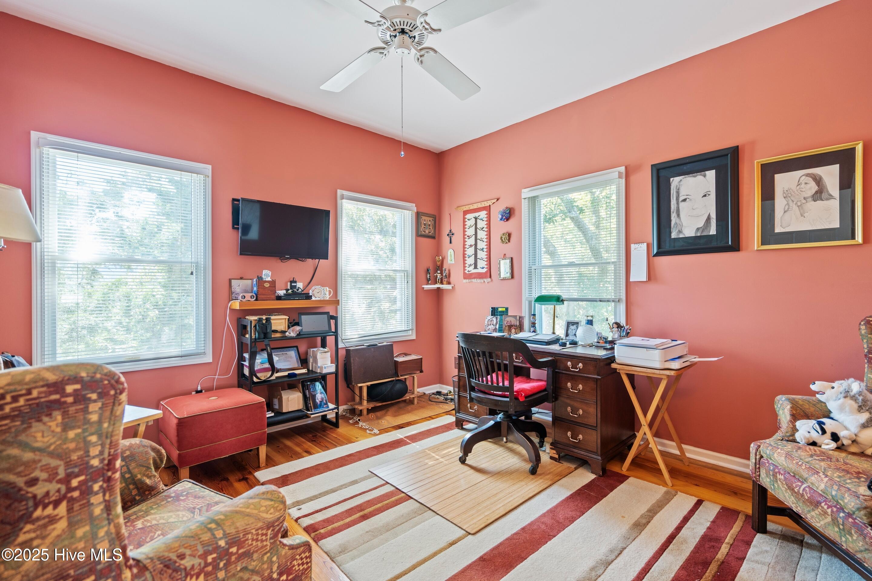 642 S Fourth Avenue Property Photo 29