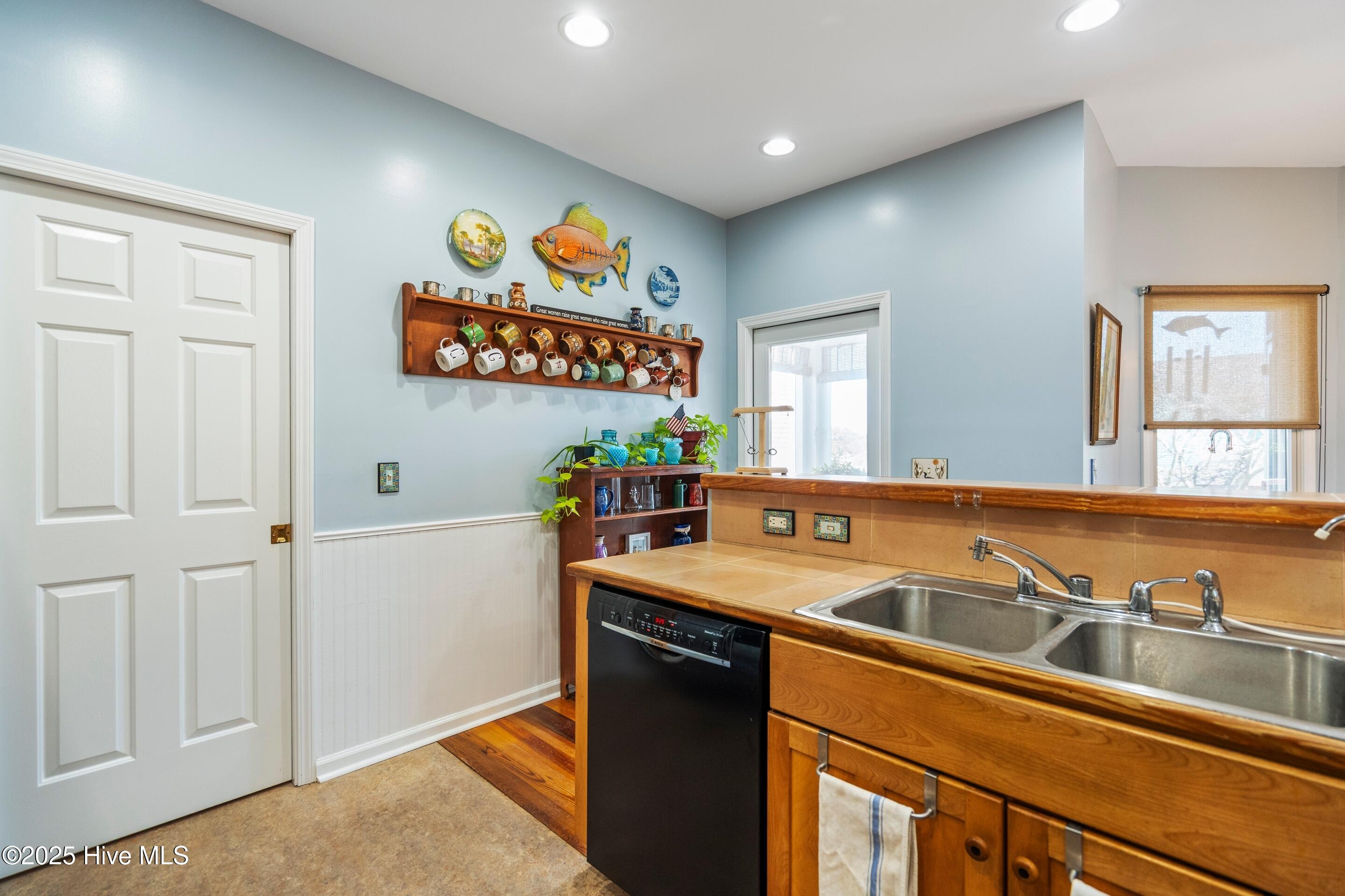 642 S Fourth Avenue Property Photo 34