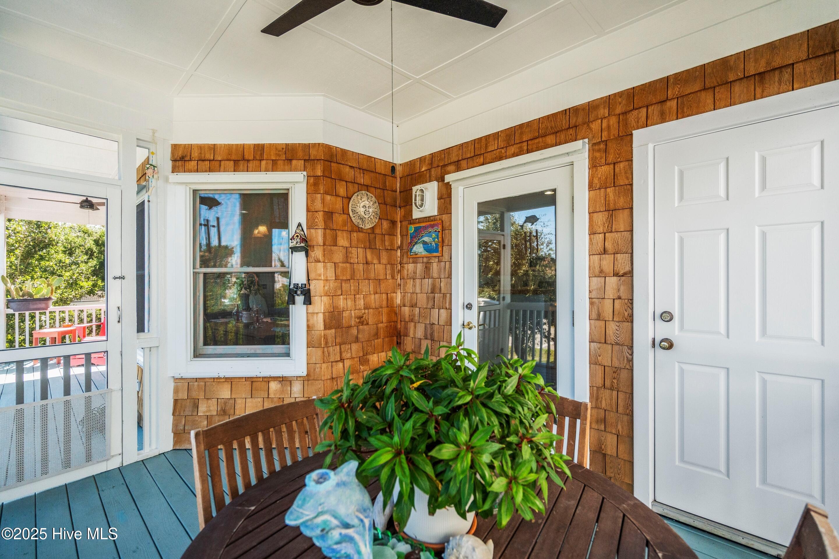 642 S Fourth Avenue Property Photo 38