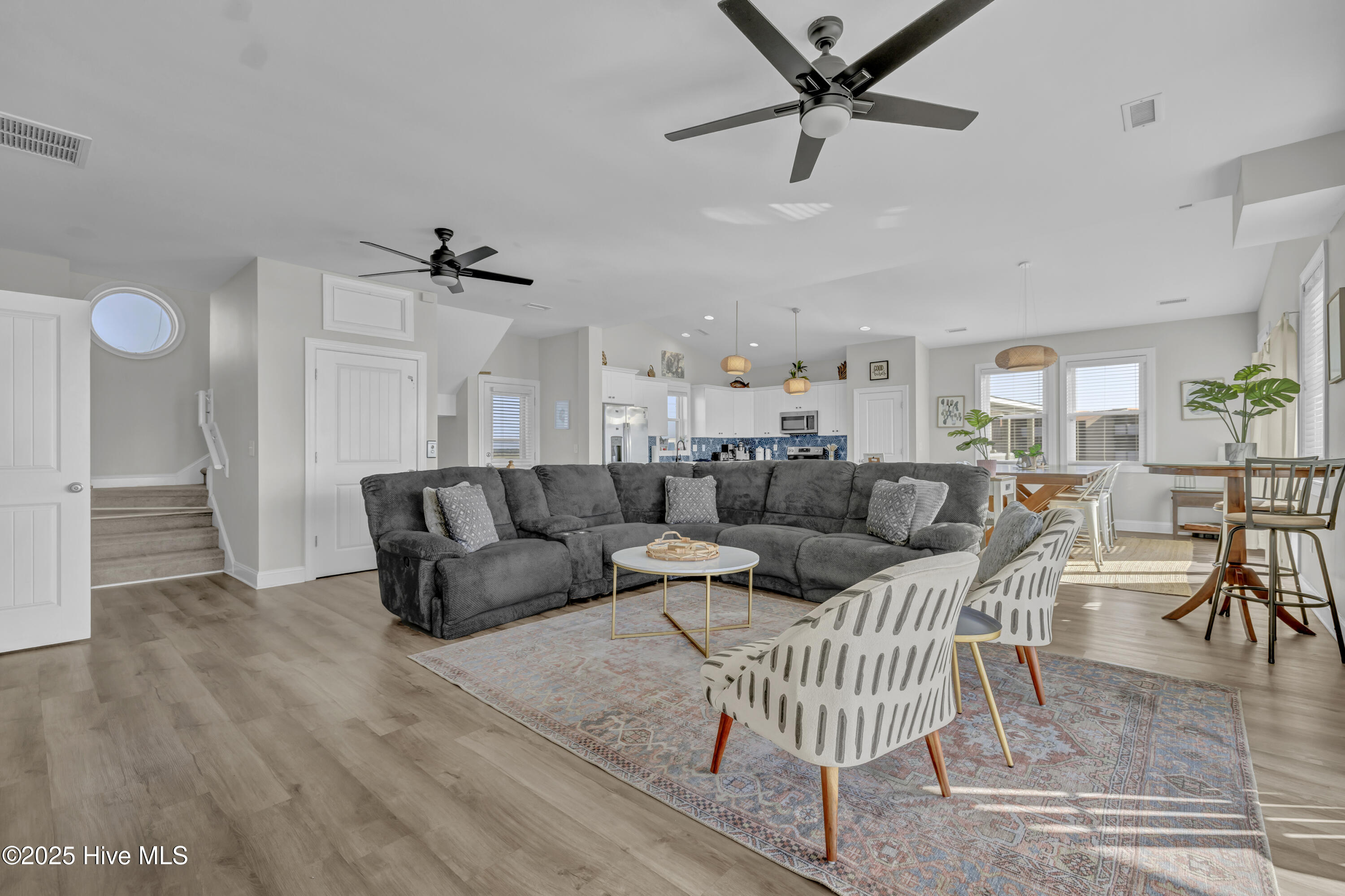 1800 New River Inlet Road Property Photo 6