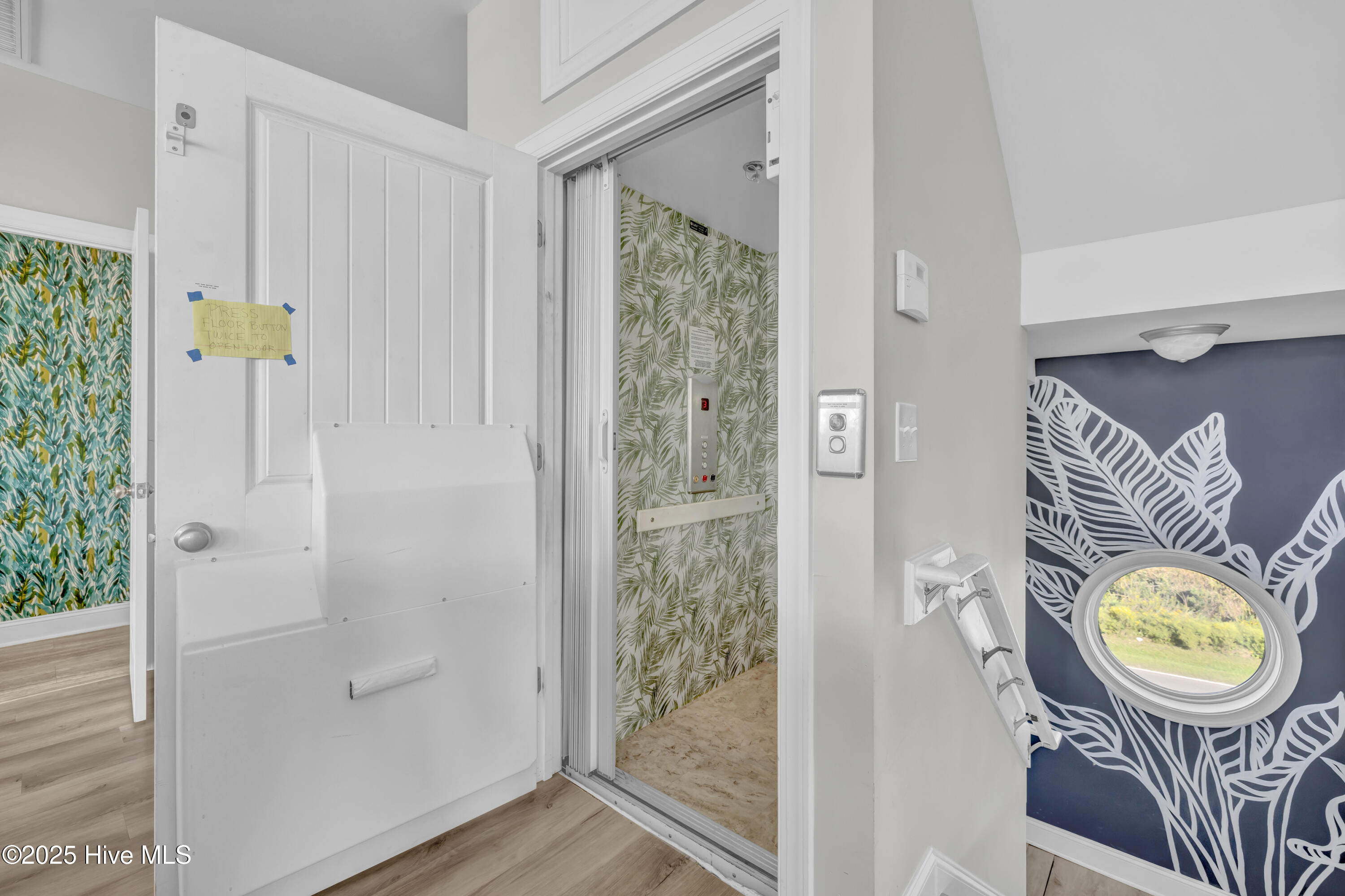 1800 New River Inlet Road Property Photo 13