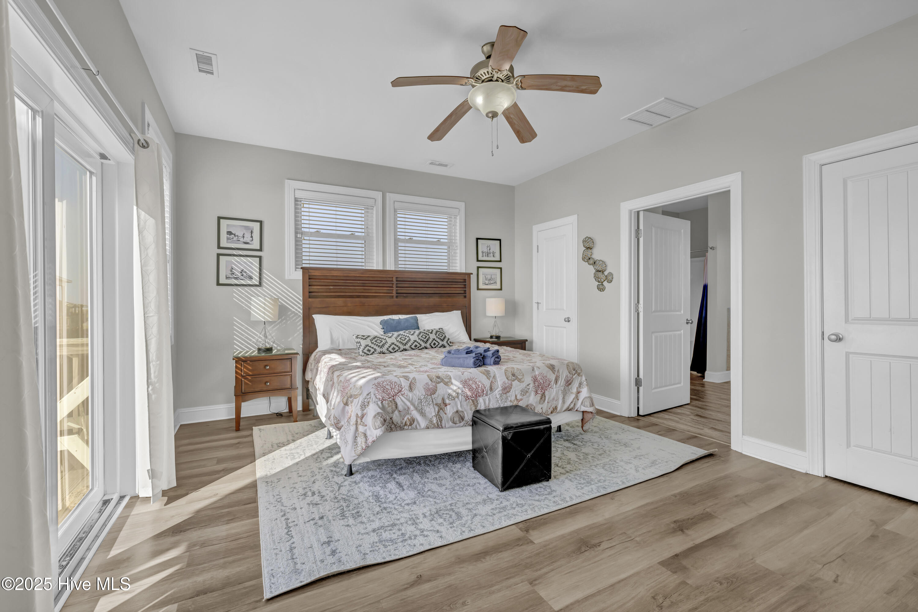 1800 New River Inlet Road Property Photo 17