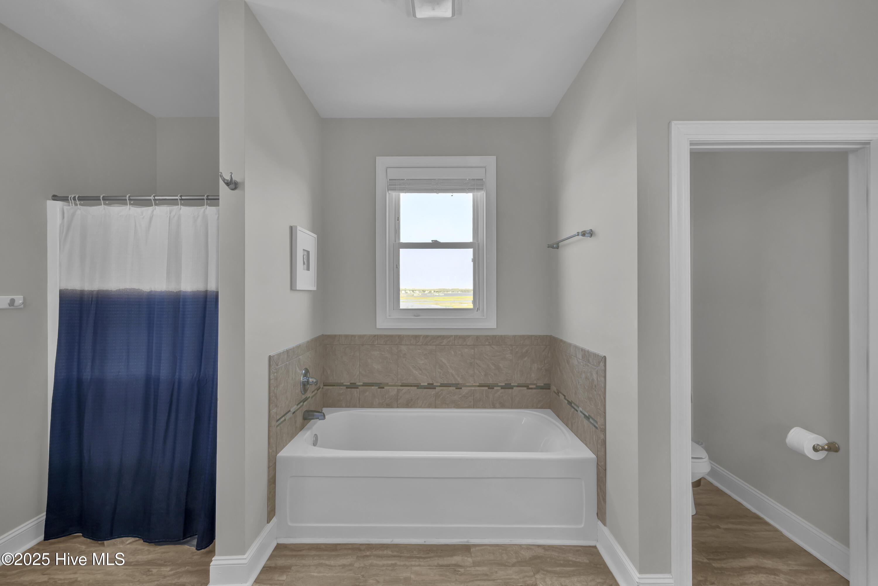 1800 New River Inlet Road Property Photo 21