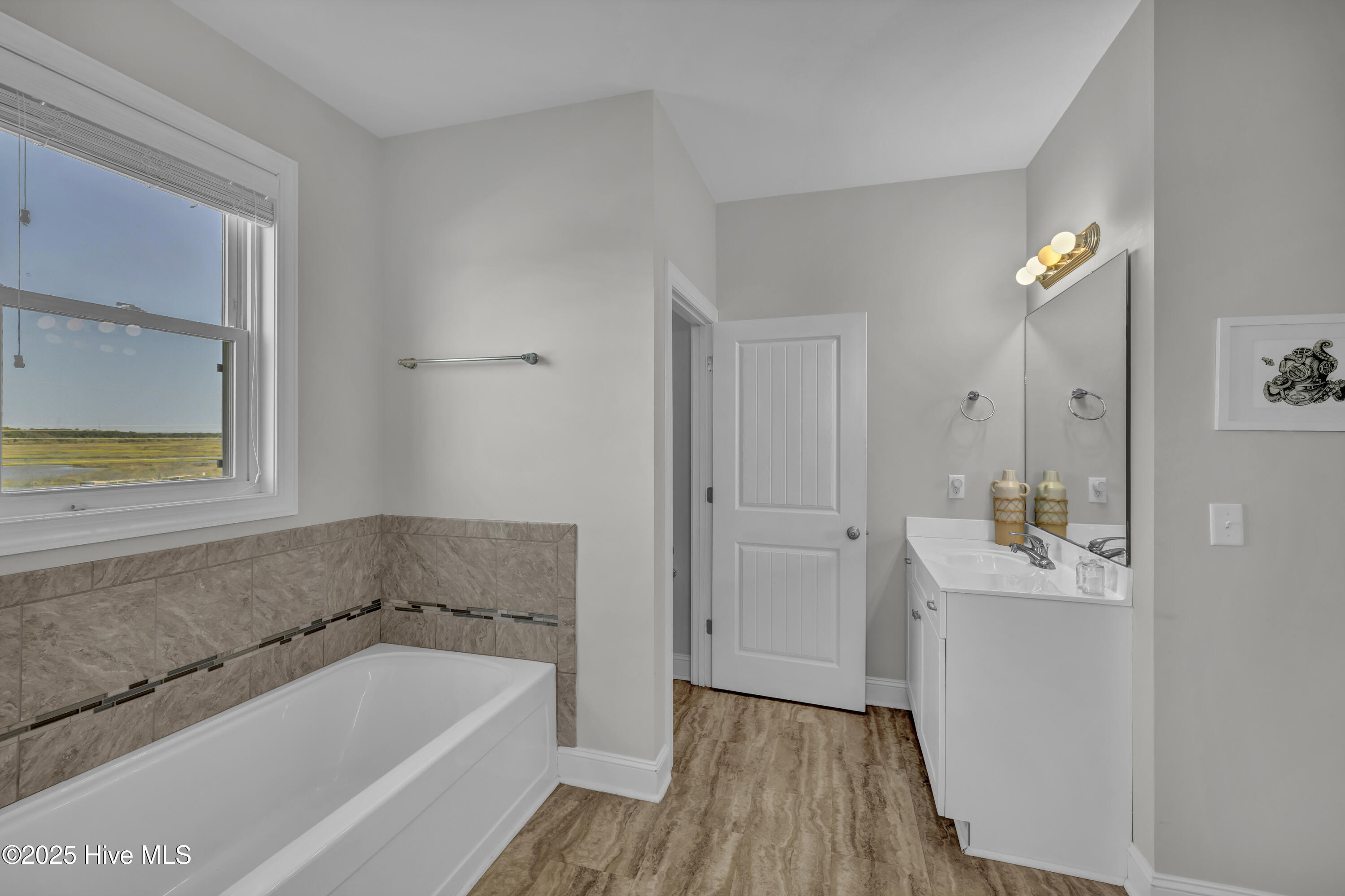 1800 New River Inlet Road Property Photo 22