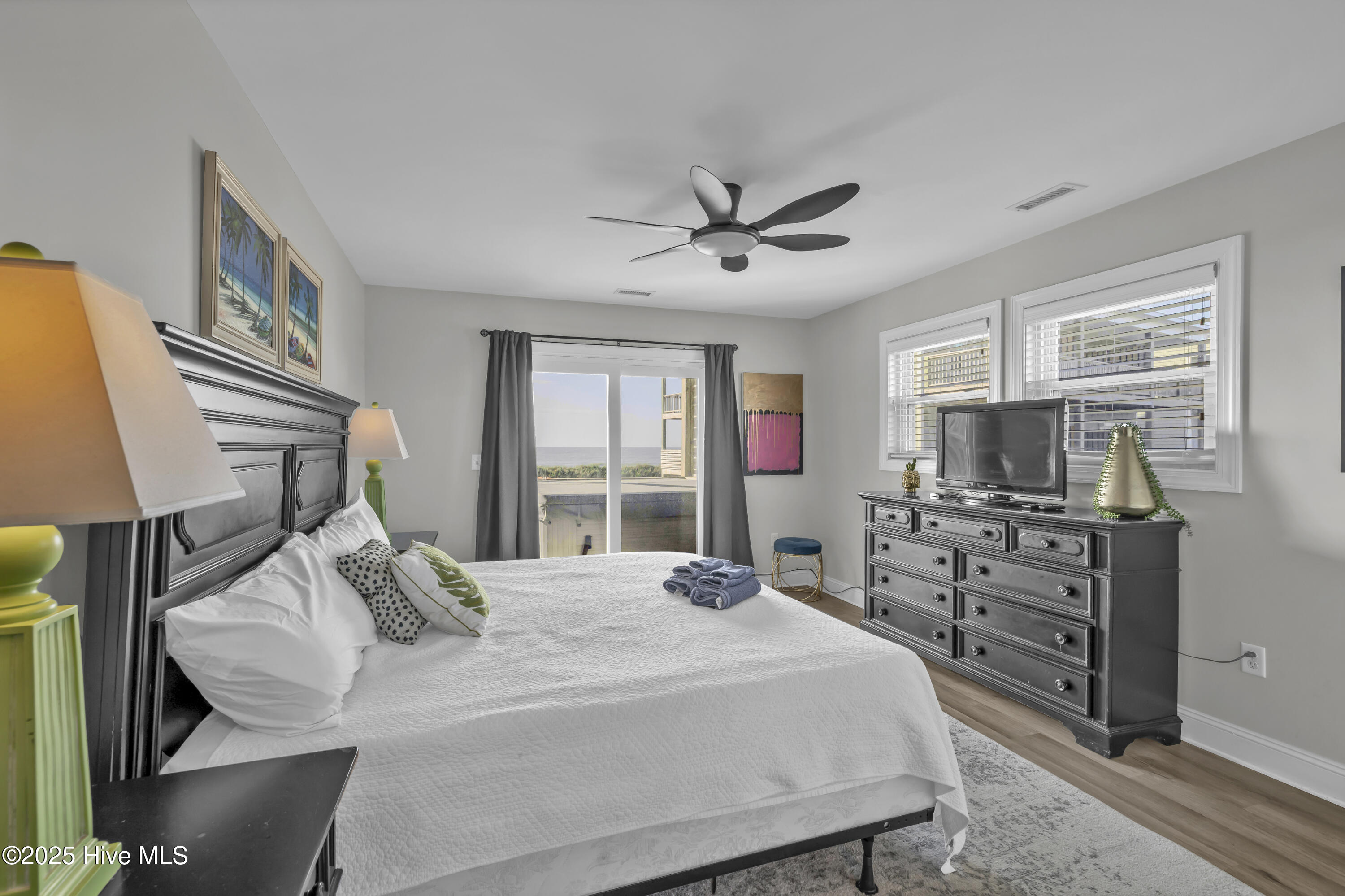 1800 New River Inlet Road Property Photo 28