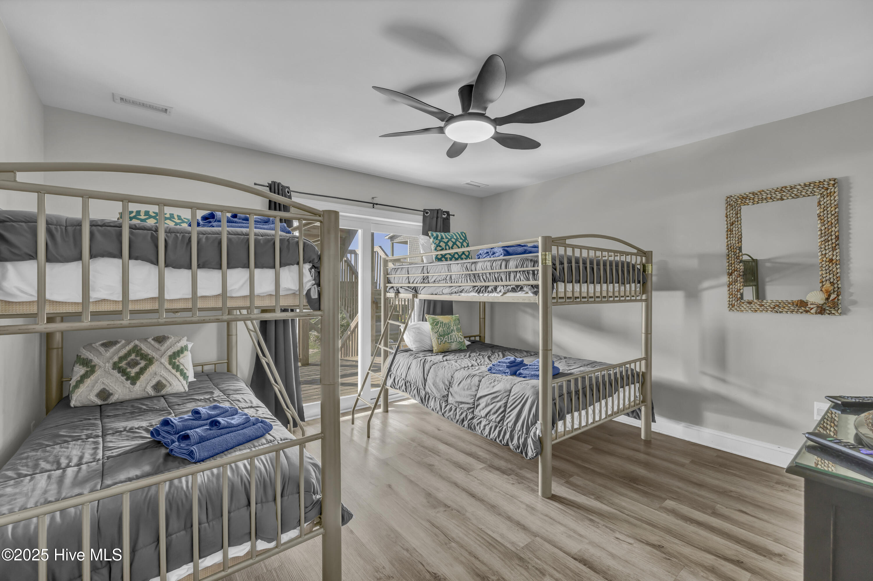 1800 New River Inlet Road Property Photo 36