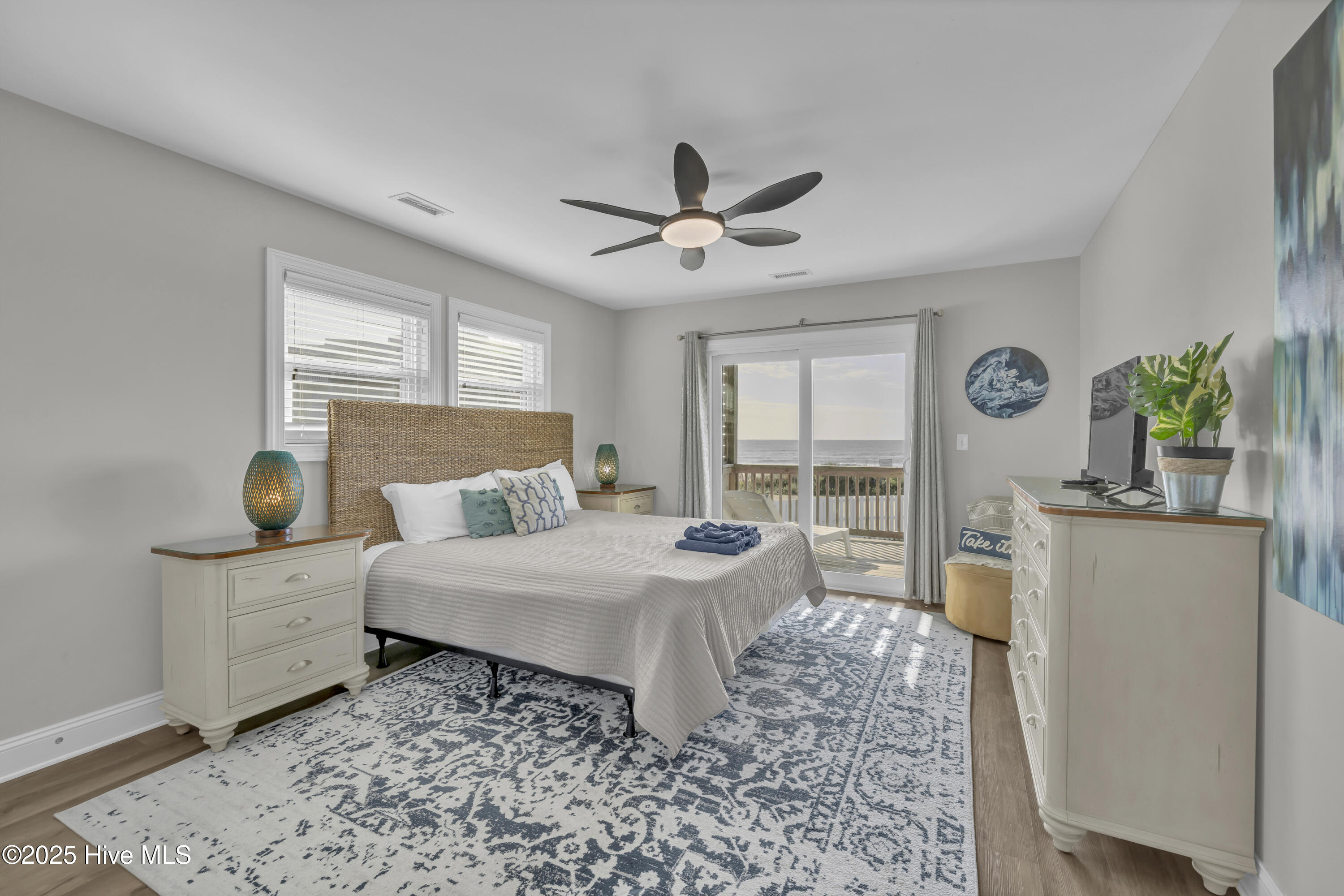 1800 New River Inlet Road Property Photo 41