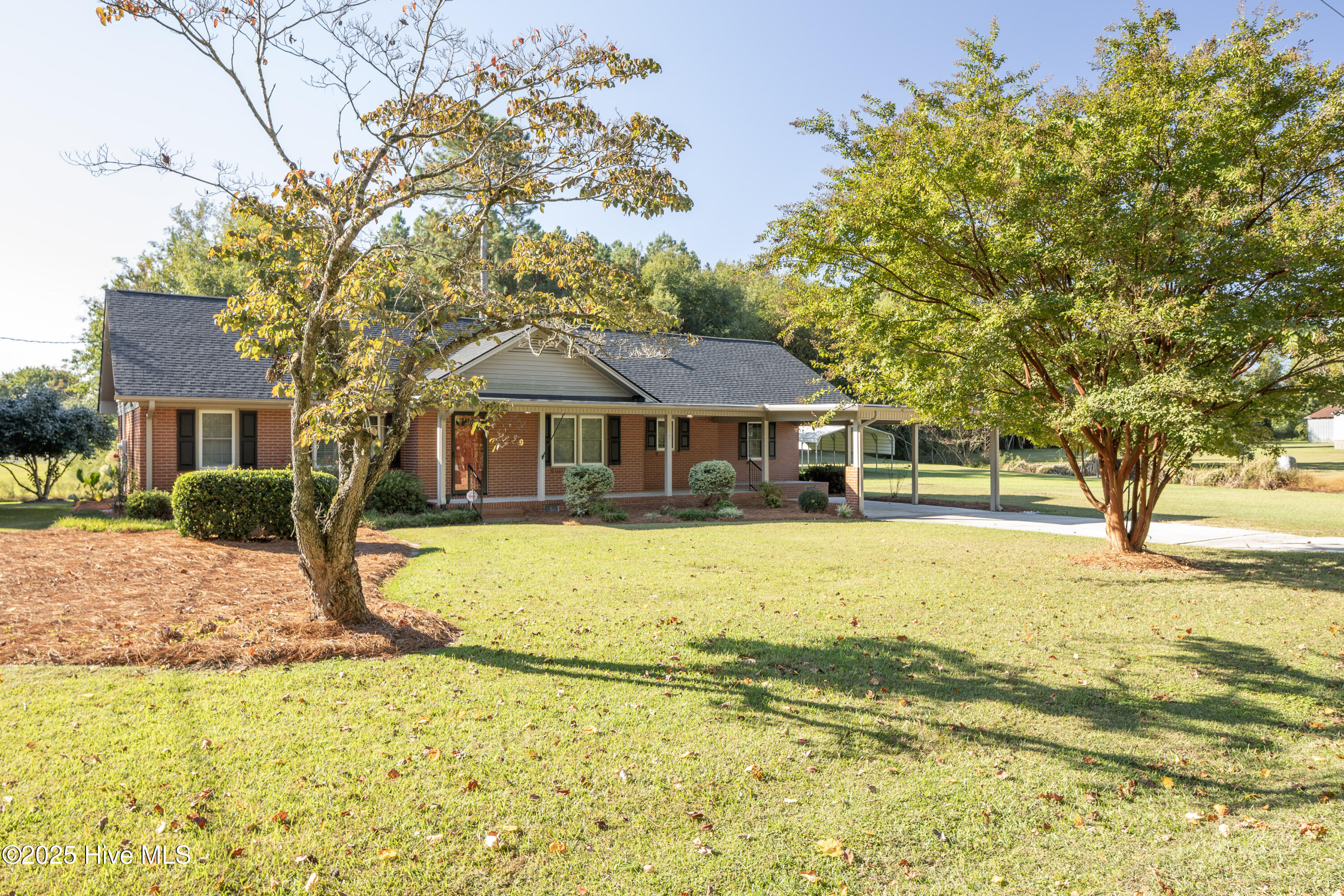 6175 Maxwell Road Property Photo 1