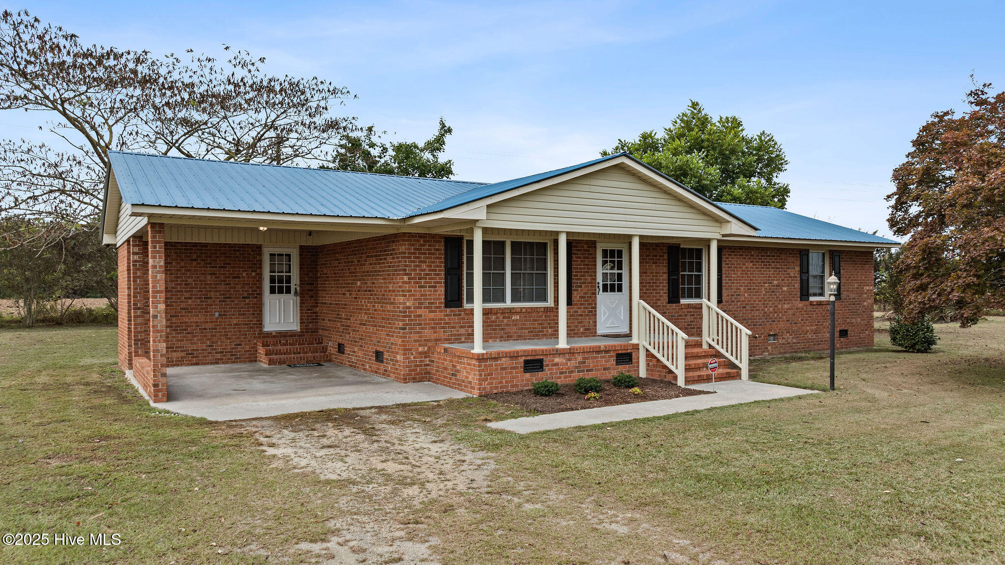 403 Warren Road Property Photo 1