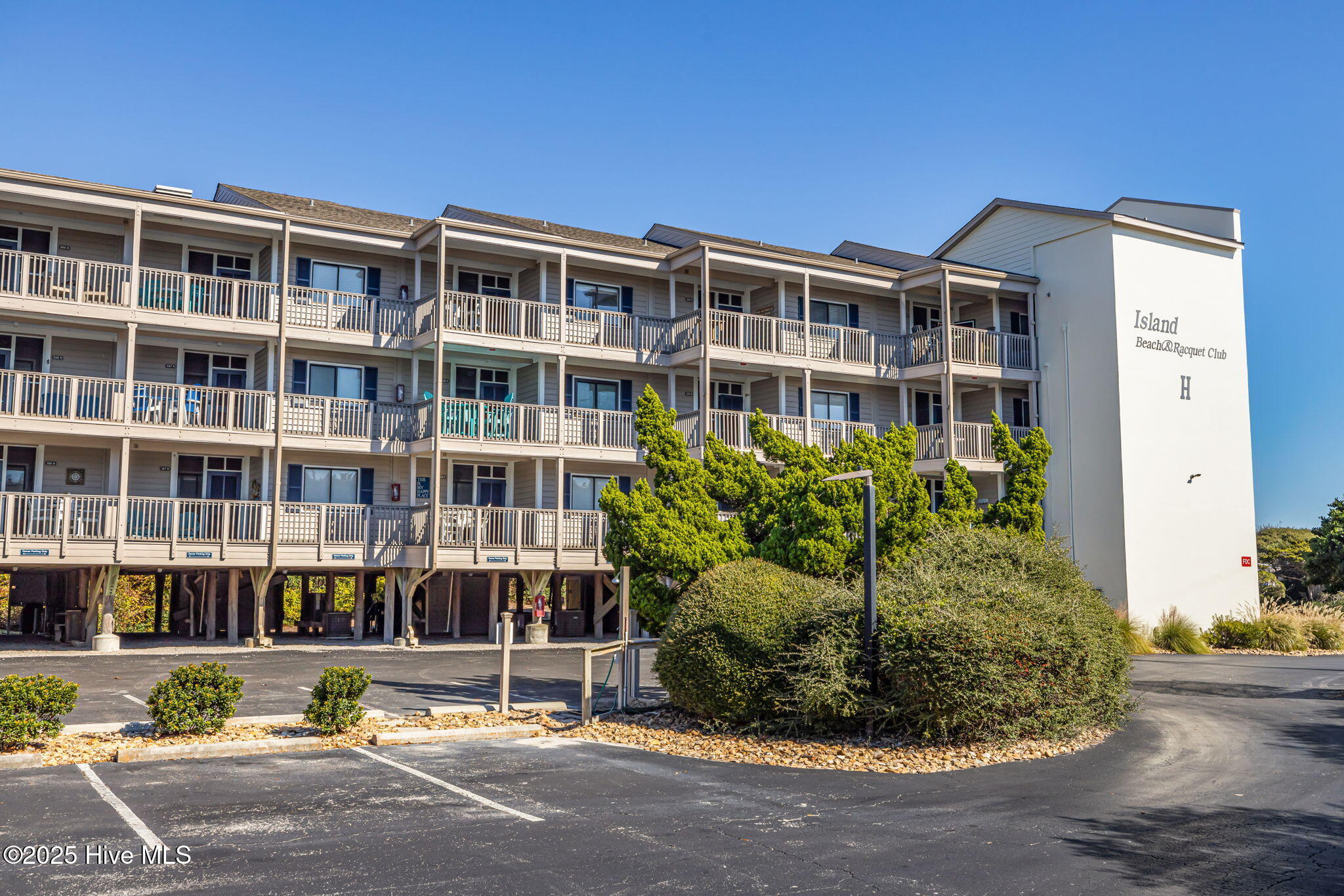 2306 W Ft Macon Road 308 H Property Photo 1