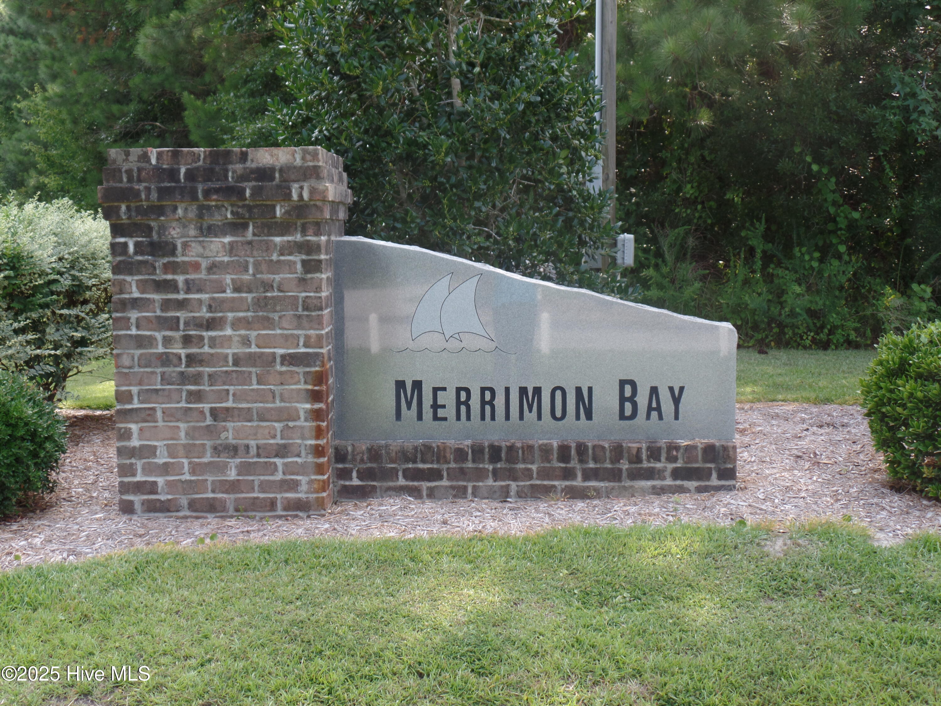 127 Garbacon Drive Property Photo 2