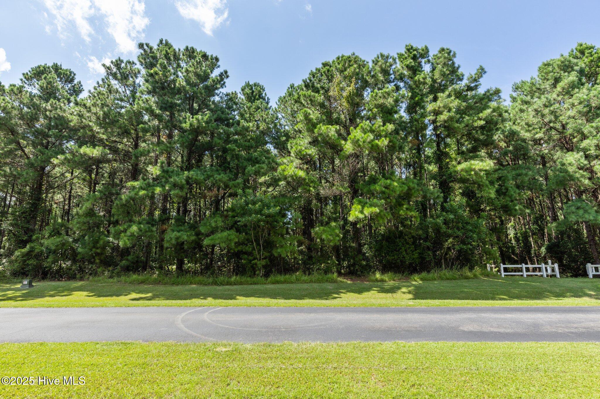 127 Garbacon Drive Property Photo 12