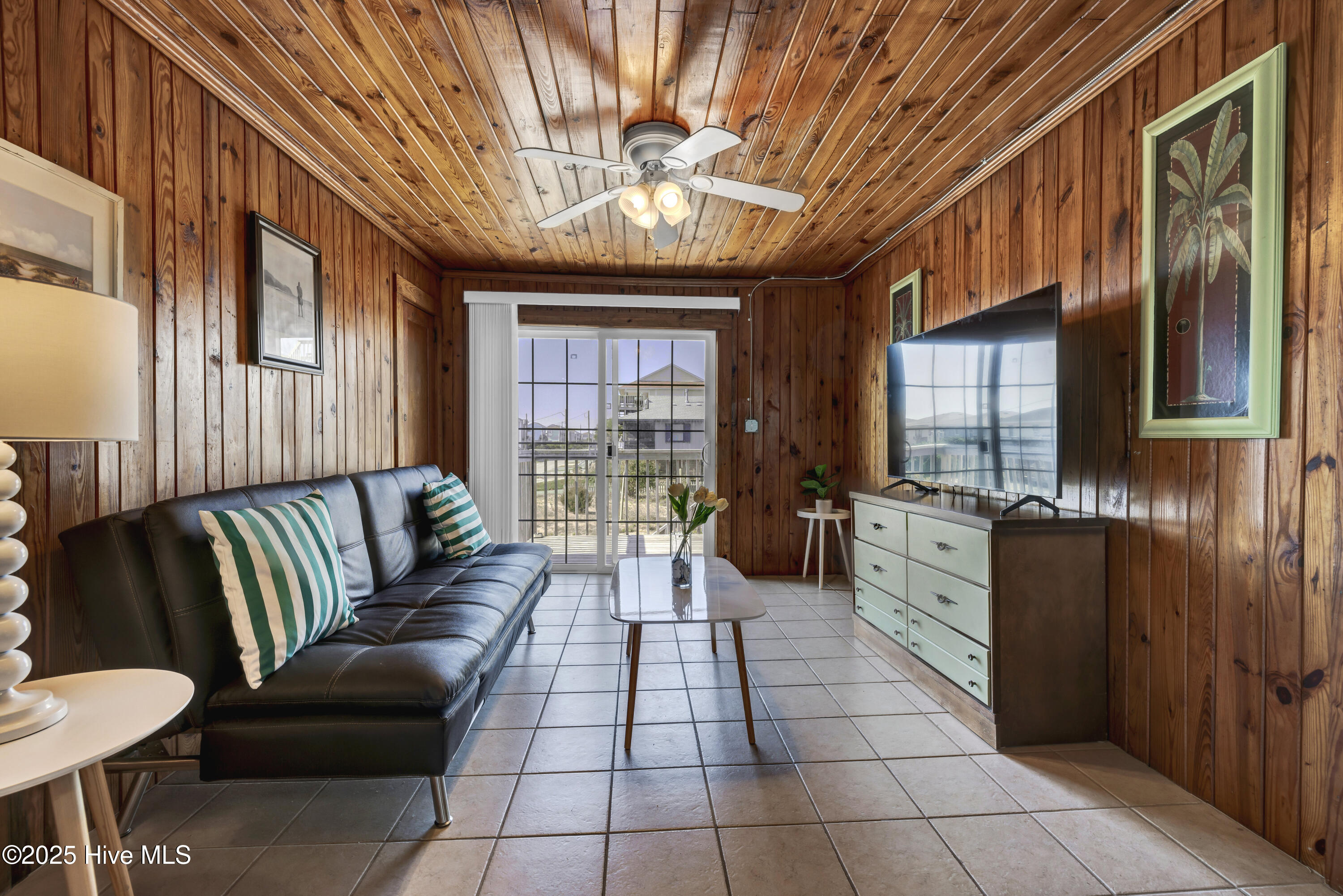 1008 Ocean Boulevard Property Photo 10