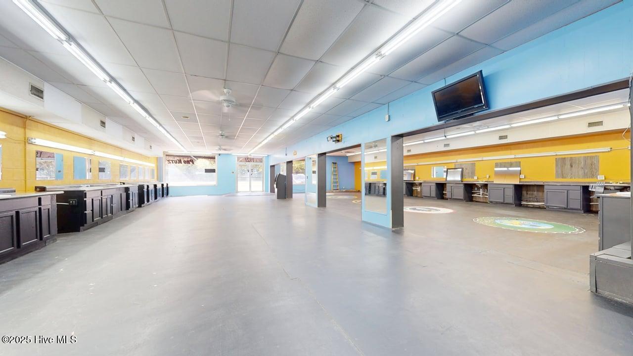 1921 Lejeune Boulevard Property Photo 7