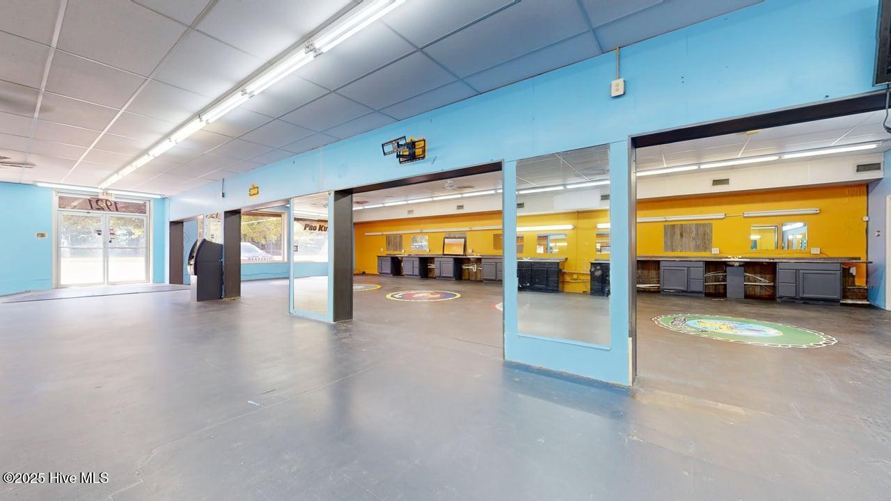 1921 Lejeune Boulevard Property Photo 9