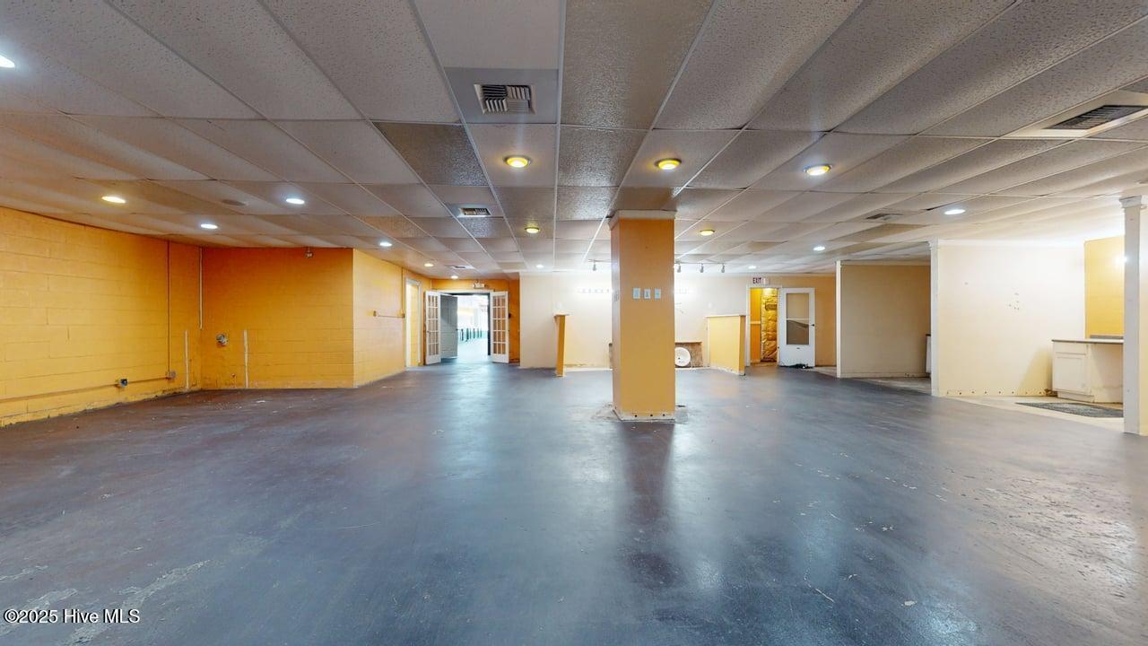 1921 Lejeune Boulevard Property Photo 12