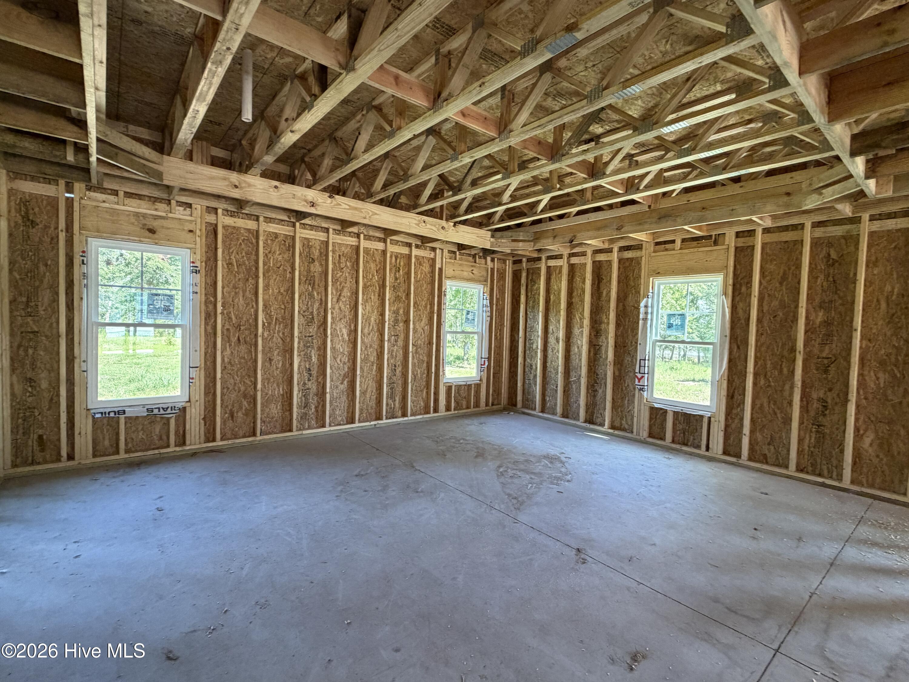 287 E Ivybridge Drive Property Photo 4