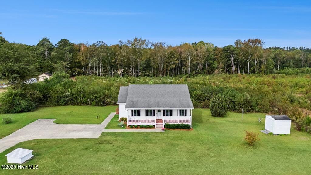 1052 Aquilla Road Property Photo 1