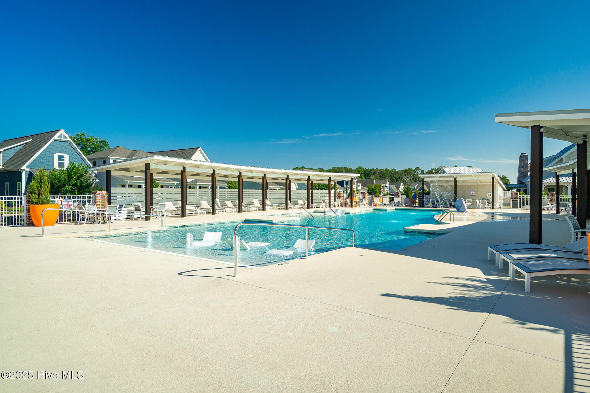 508 Swan Court Property Photo 12