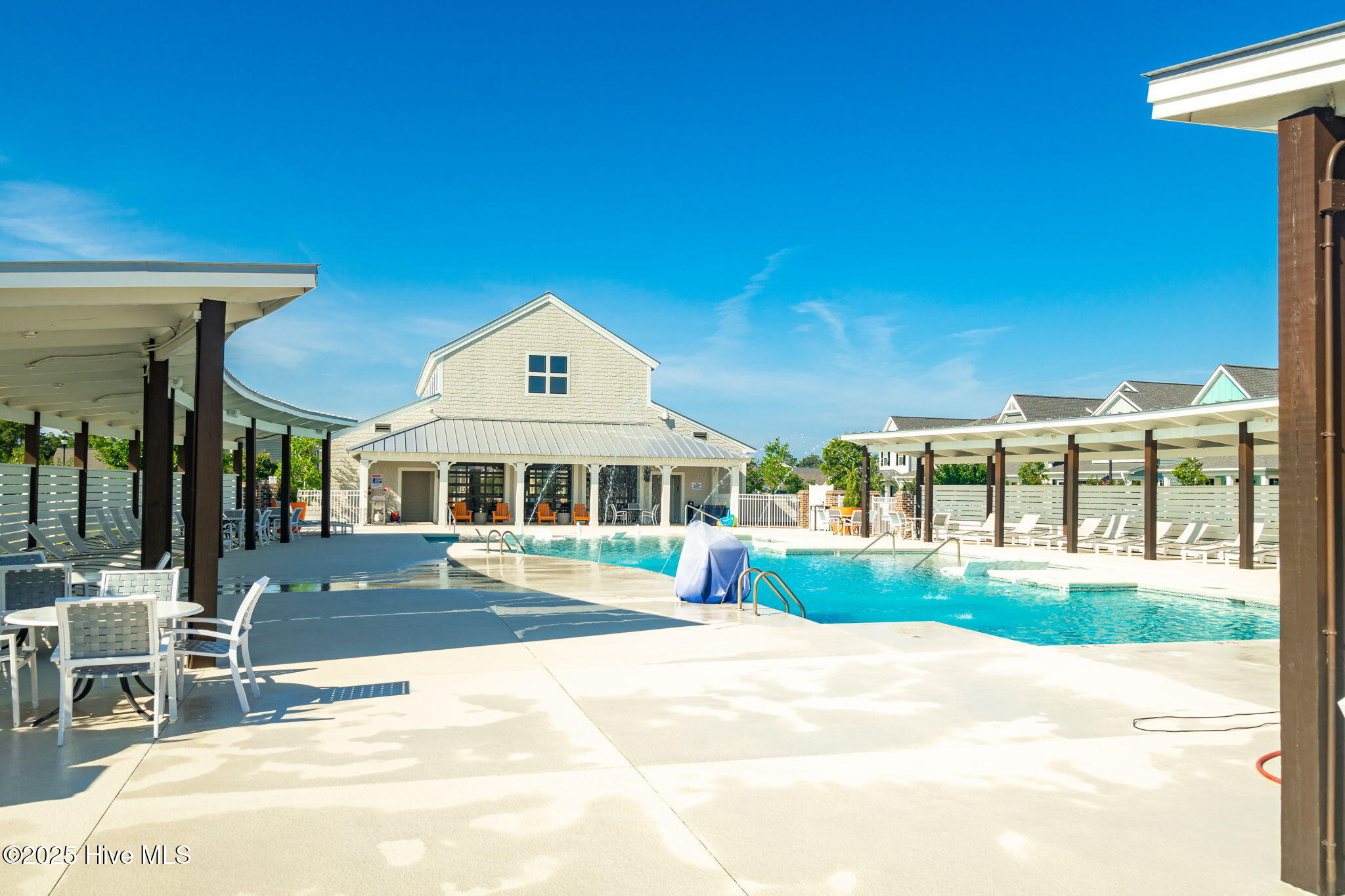 508 Swan Court Property Photo 13