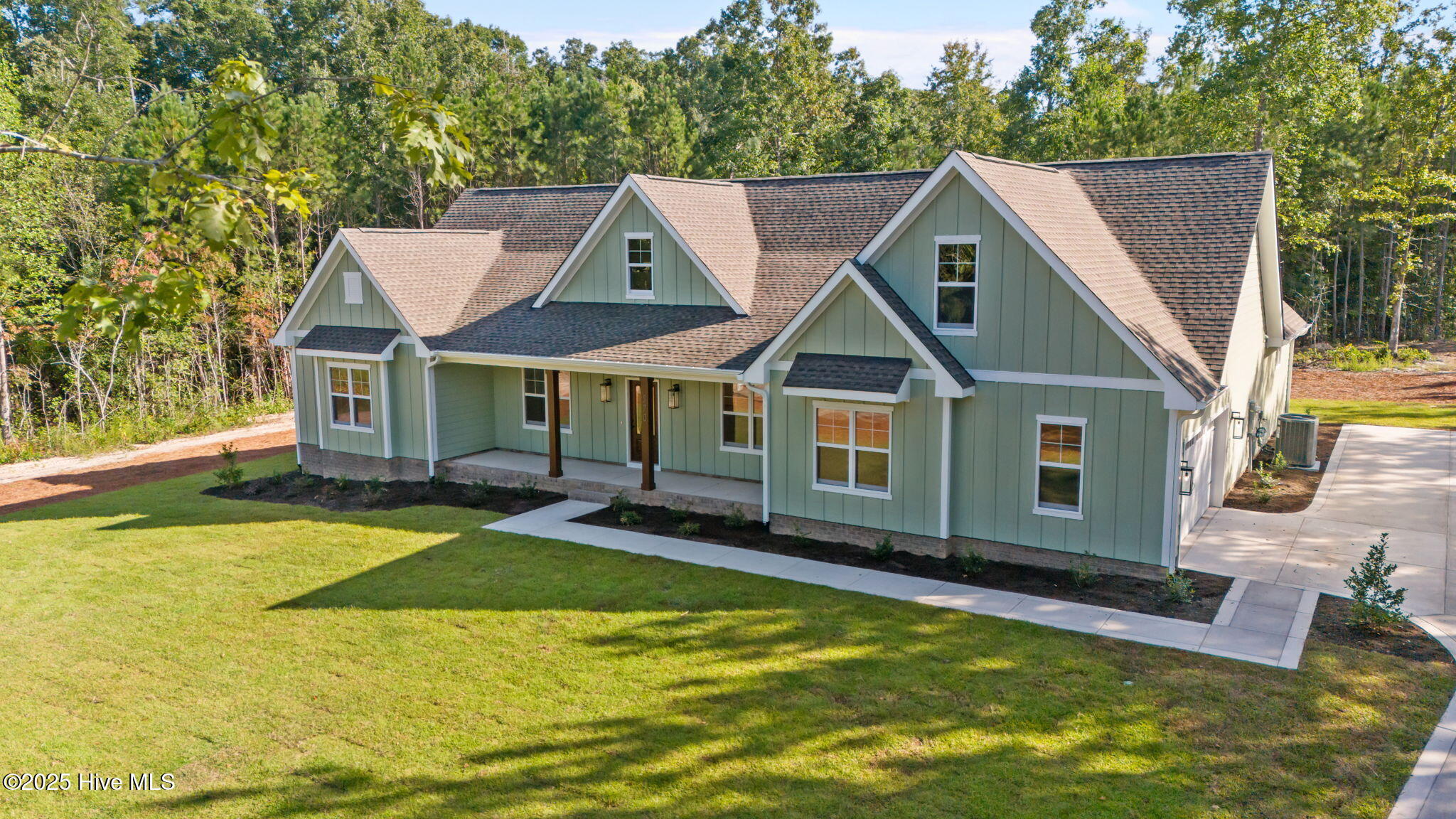 1435 Pineywood Church Road Property Photo 3