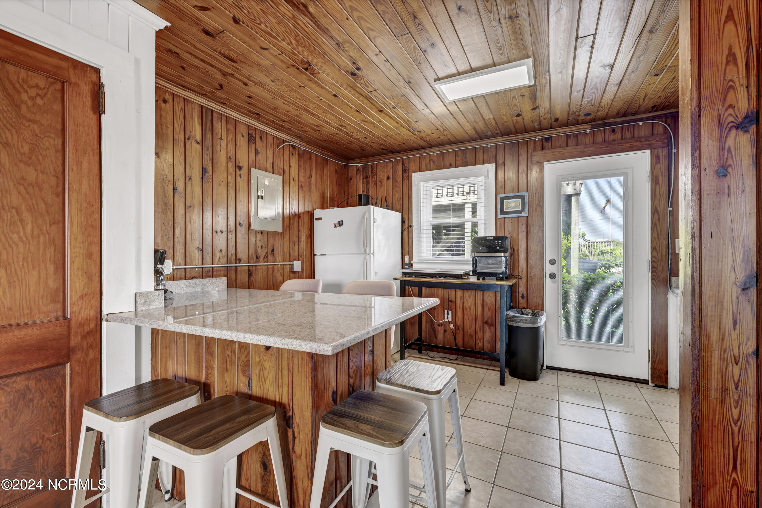1008 Ocean Boulevard Property Photo 13