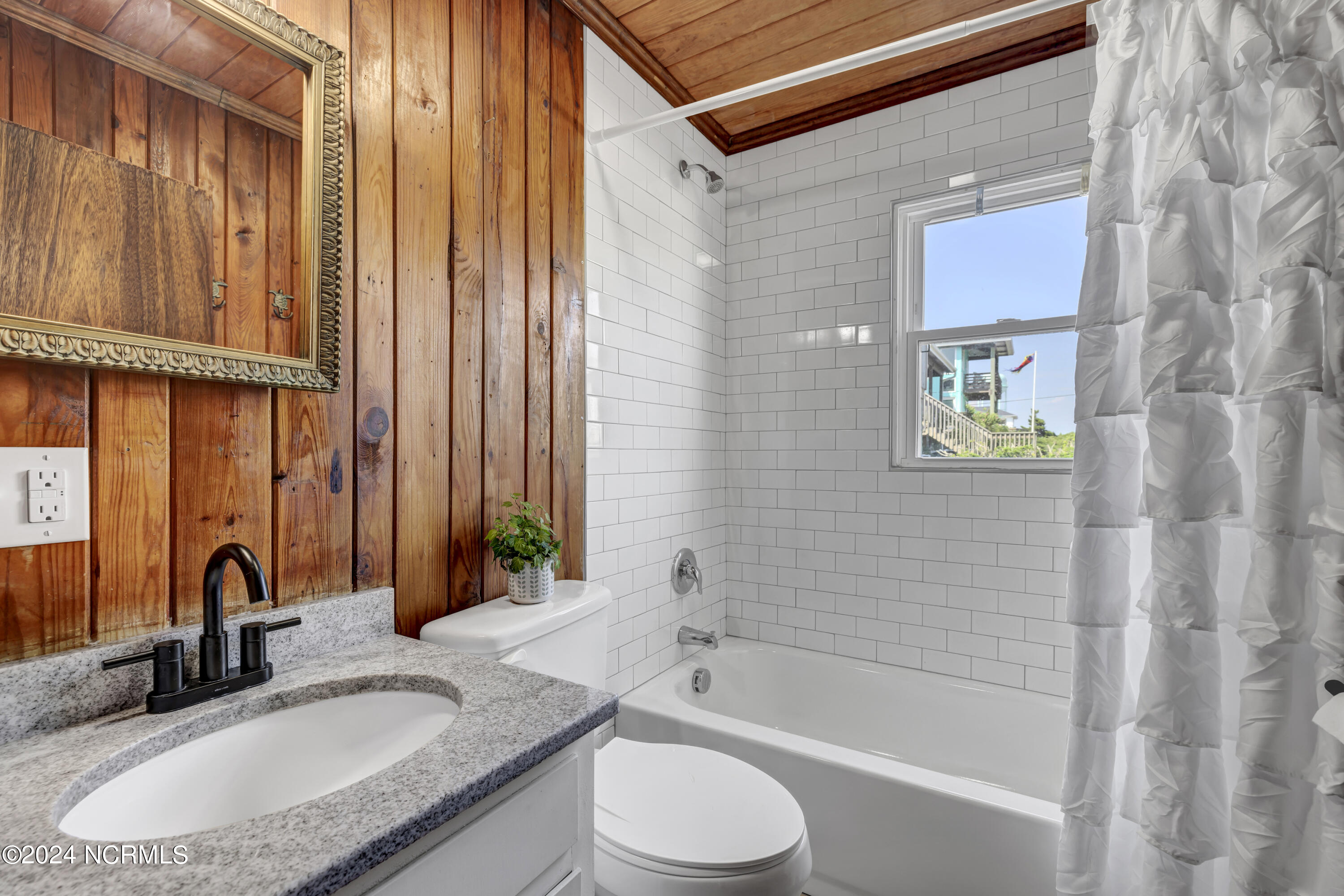1008 Ocean Boulevard Property Photo 16
