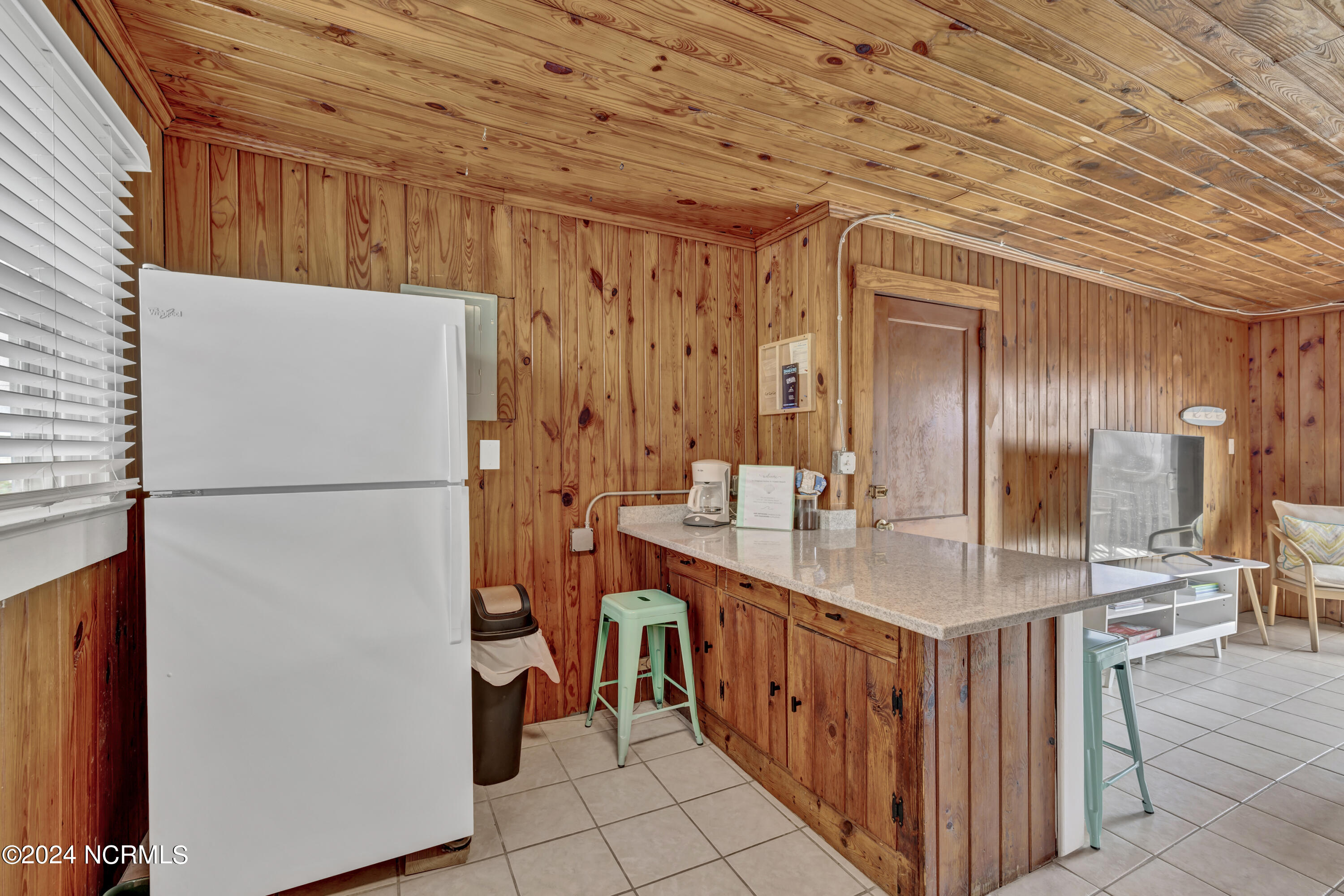 1008 Ocean Boulevard Property Photo 26