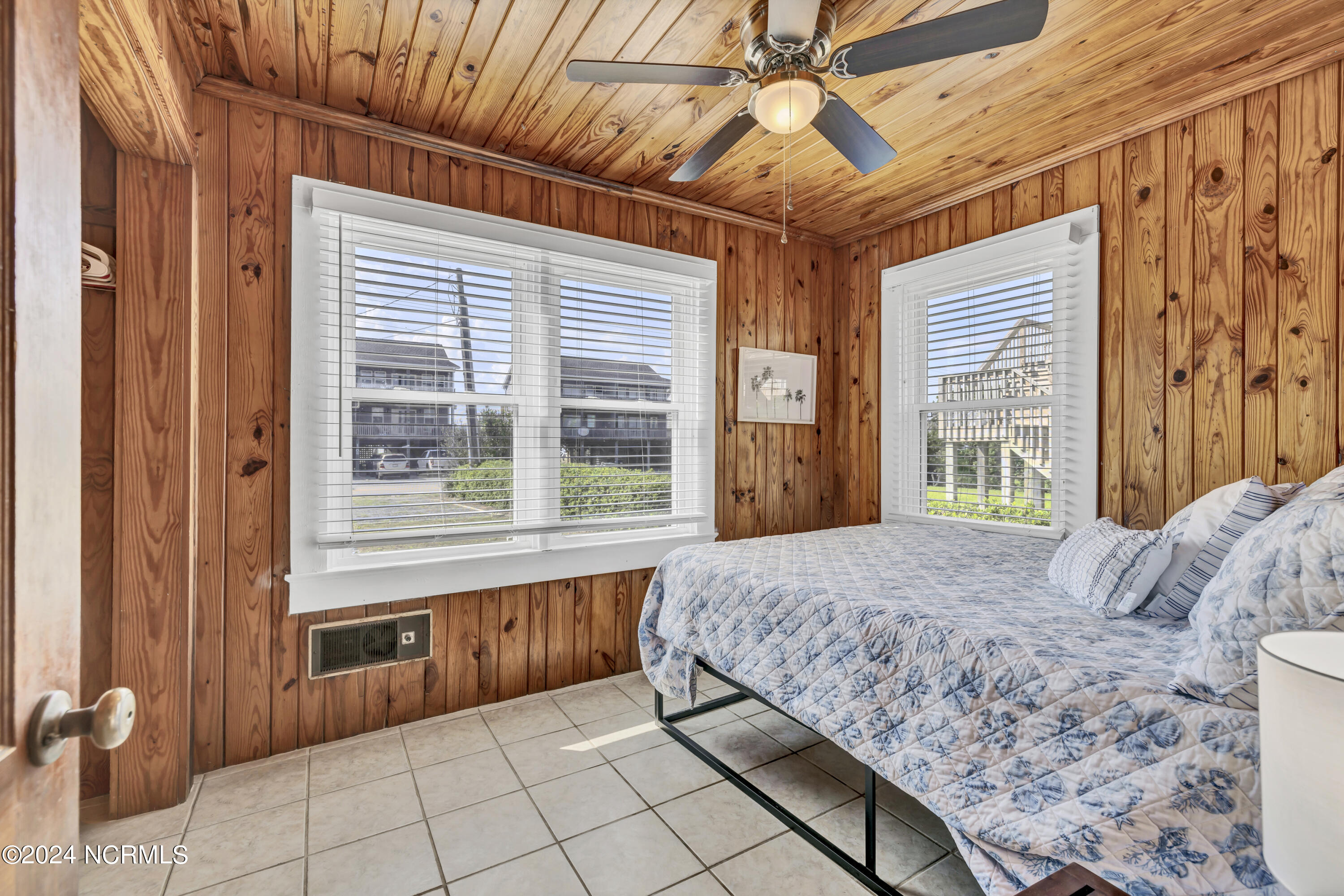1008 Ocean Boulevard Property Photo 47