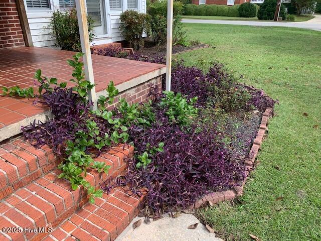 110 E Bell Street Property Photo 61