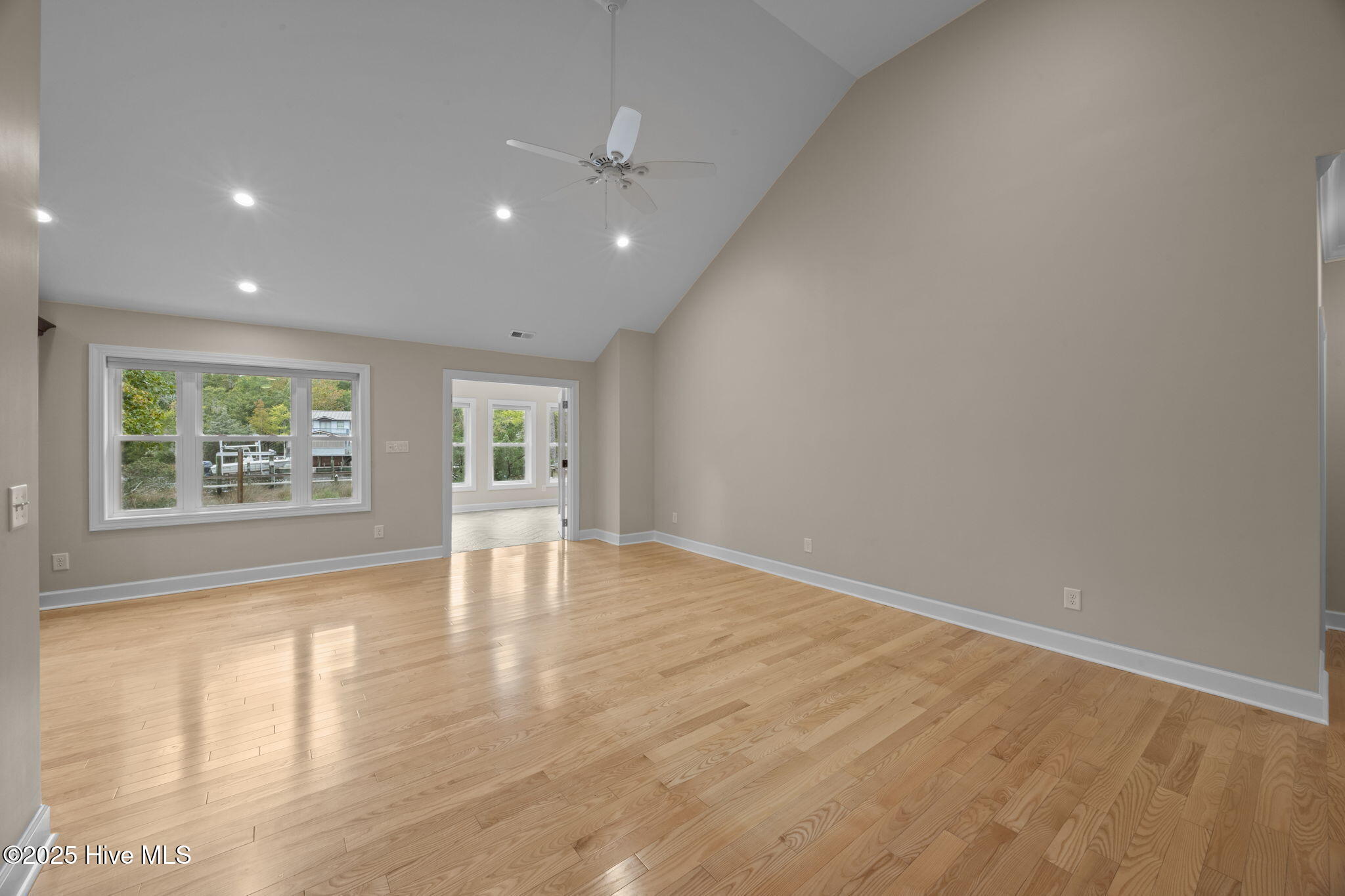 402 Whittaker Point Road Property Photo 35