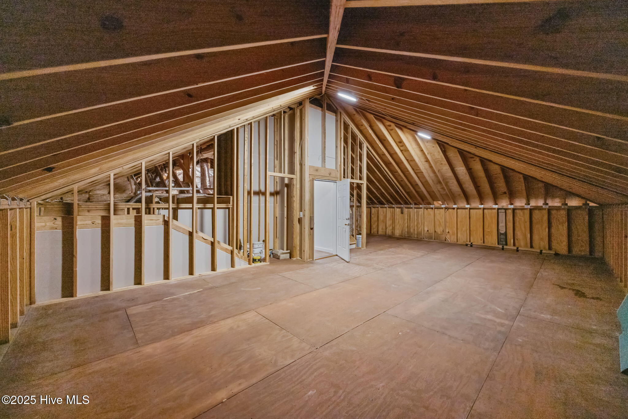 402 Whittaker Point Road Property Photo 43