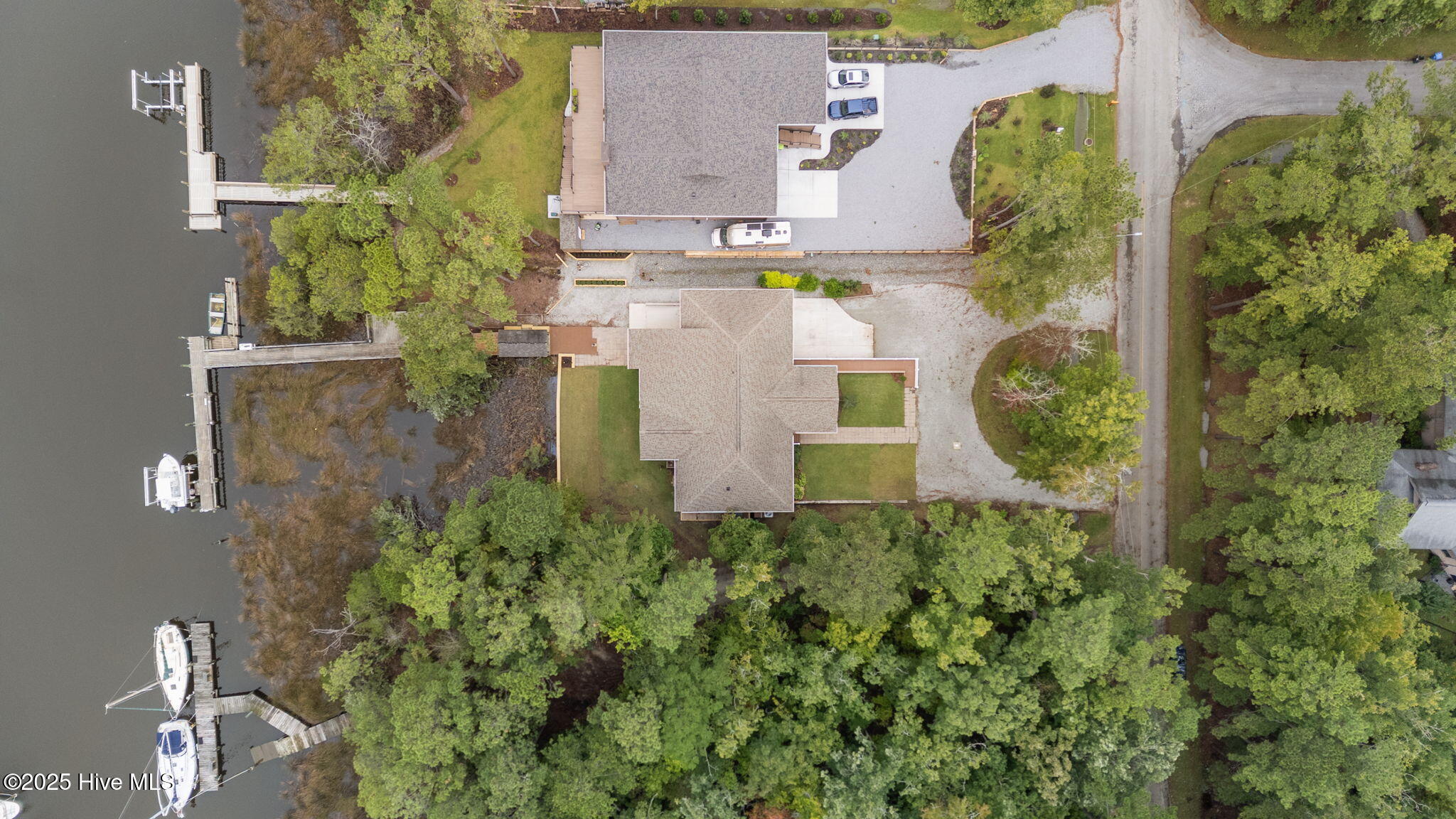 402 Whittaker Point Road Property Photo 60