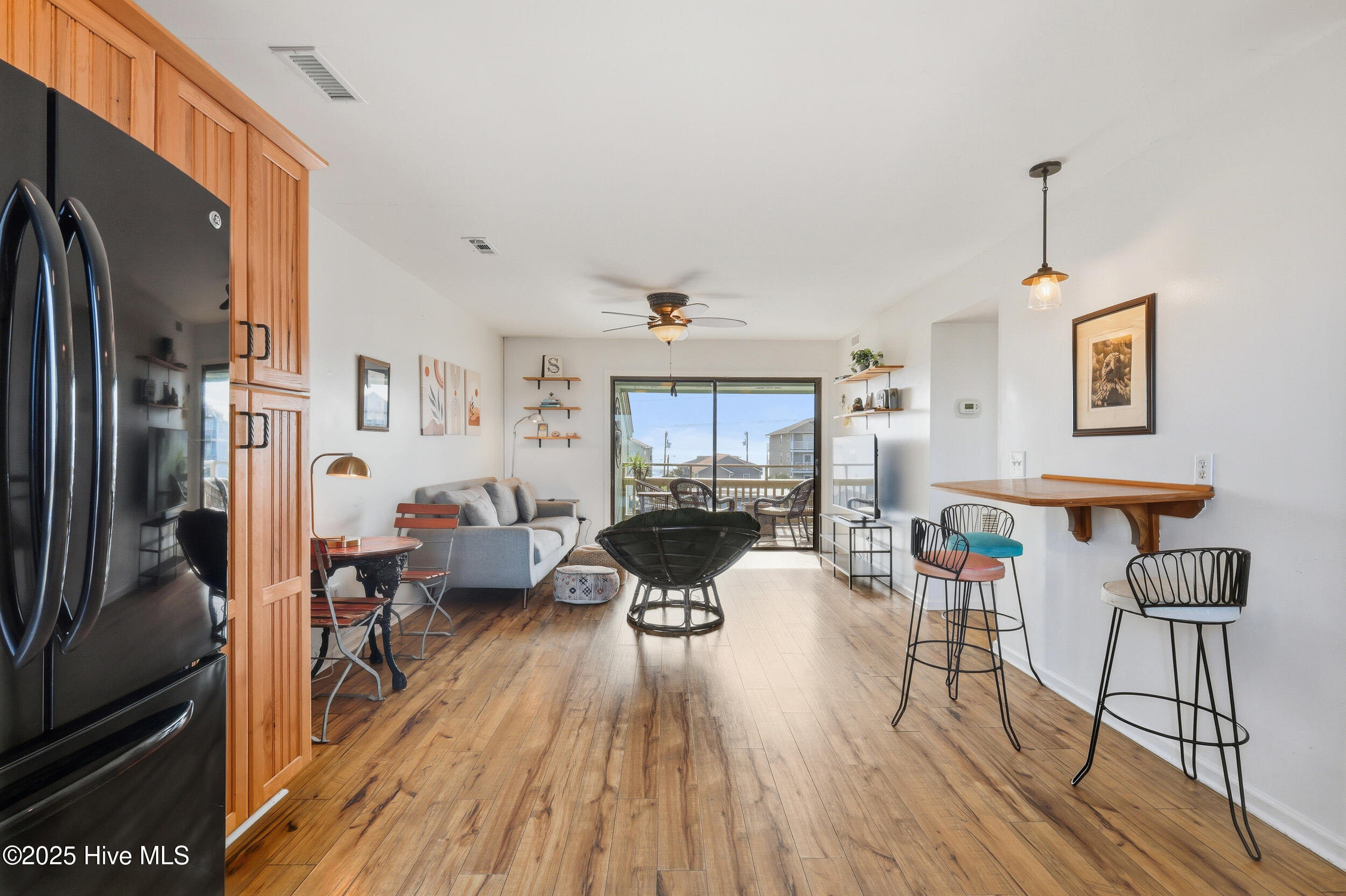 1709 Canal Drive B11 Property Photo 8